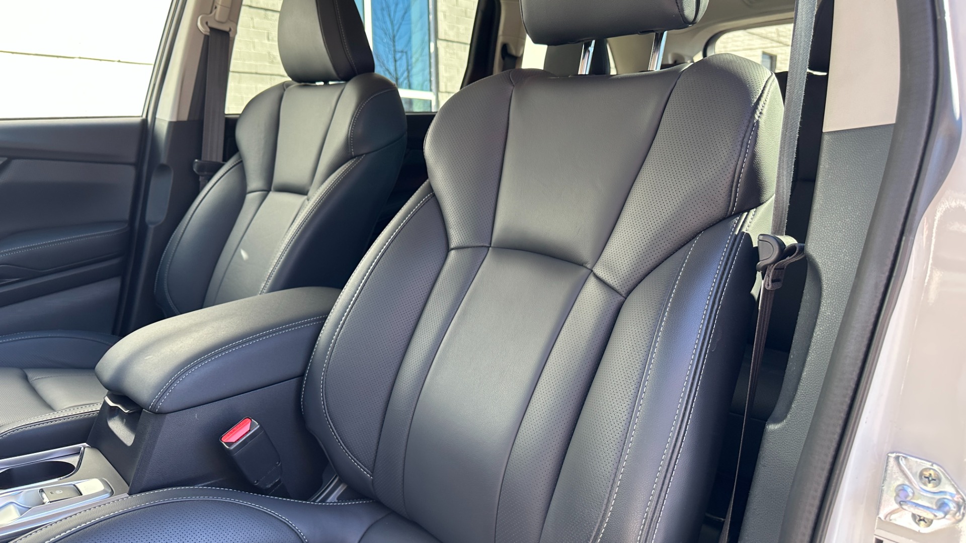 Used 2021 Subaru Ascent LIMITED / DRIVER ASSISTANCE / NAVIGATION / PANORAMIC ROOF / LEATHER for sale Sold at Formula Imports in Charlotte NC 28227 10