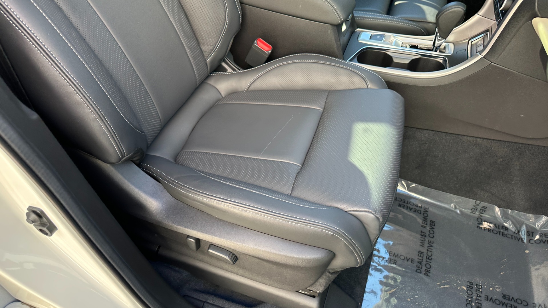 Used 2021 Subaru Ascent LIMITED / DRIVER ASSISTANCE / NAVIGATION / PANORAMIC ROOF / LEATHER for sale Sold at Formula Imports in Charlotte NC 28227 24