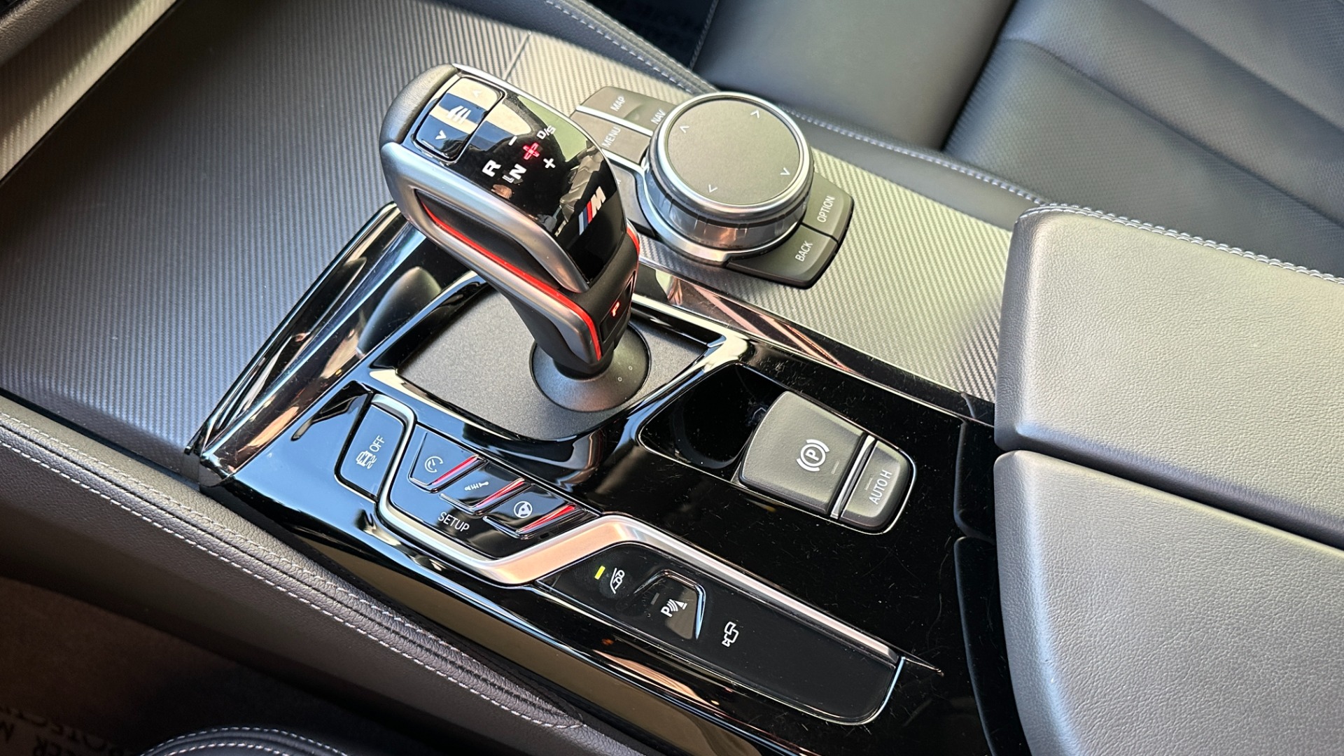 Used 2019 BMW M5 COMPETITION / AWD / EXECUTIVE PACKAGE / B AND W DIAMOND SOUND SYSTEM for sale $78,995 at Formula Imports in Charlotte NC 28227 23