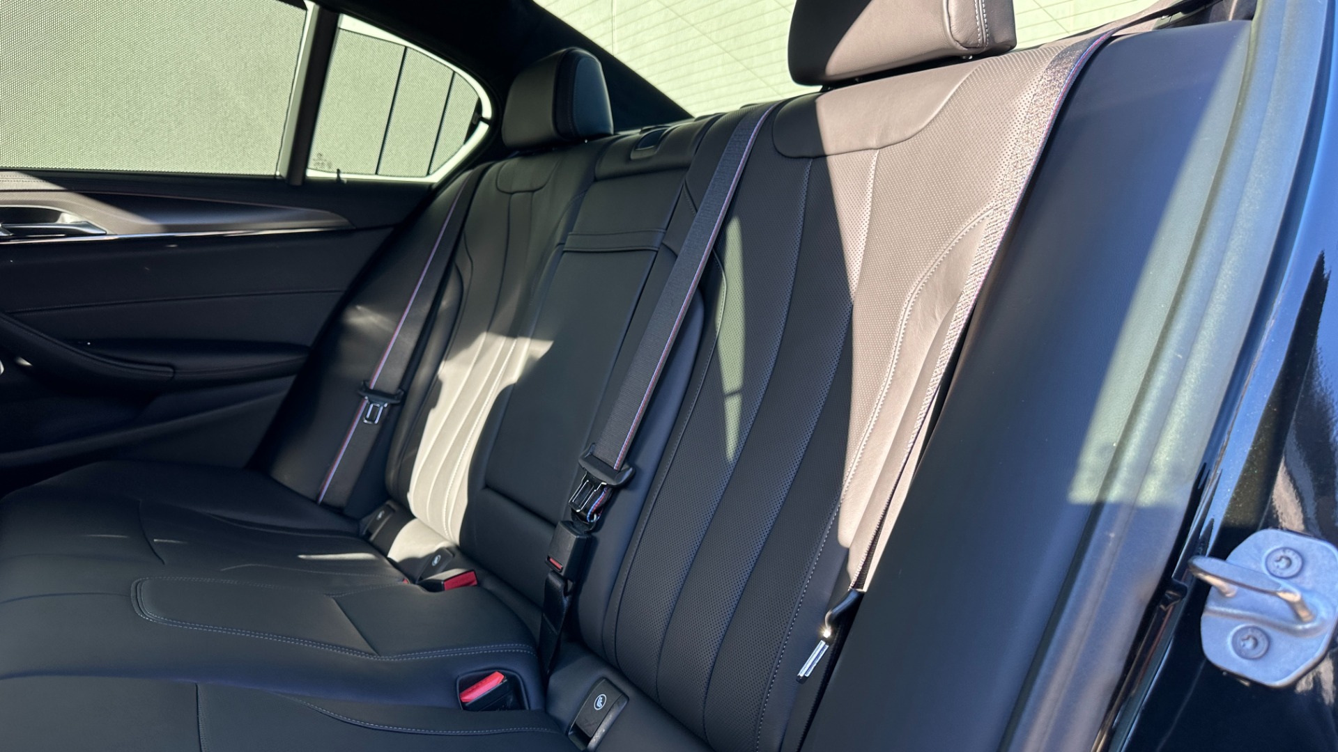 Used 2019 BMW M5 COMPETITION / AWD / EXECUTIVE PACKAGE / B AND W DIAMOND SOUND SYSTEM for sale $78,995 at Formula Imports in Charlotte NC 28227 27