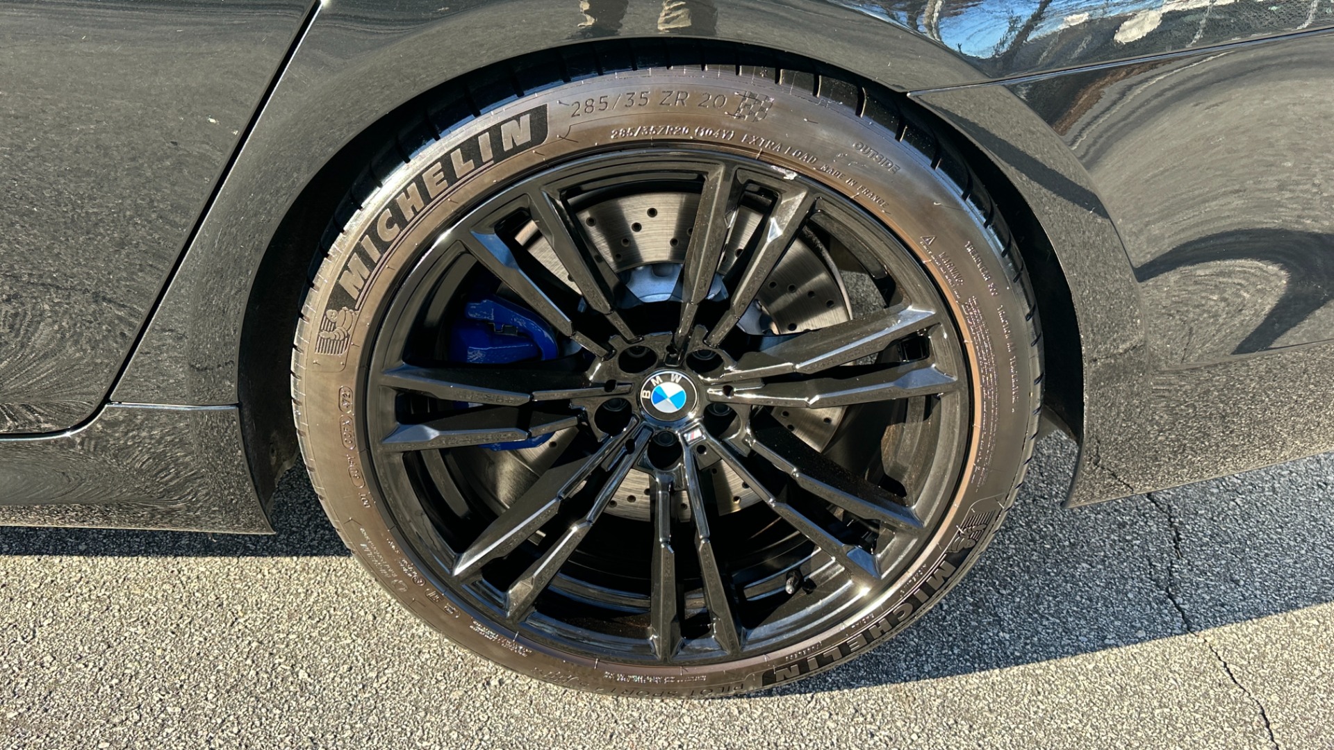 Used 2019 BMW M5 COMPETITION / AWD / EXECUTIVE PACKAGE / B AND W DIAMOND SOUND SYSTEM for sale $78,995 at Formula Imports in Charlotte NC 28227 47