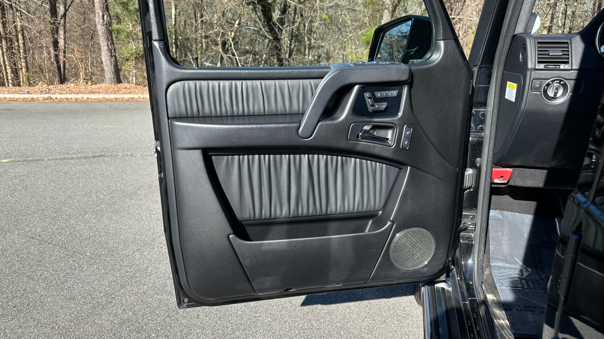 Used 2013 Mercedes-Benz G-Class G63 AMG / DESIGNO INTERIOR / DESIGNO TRIM / 20IN AMG WHEELS for sale Sold at Formula Imports in Charlotte NC 28227 12