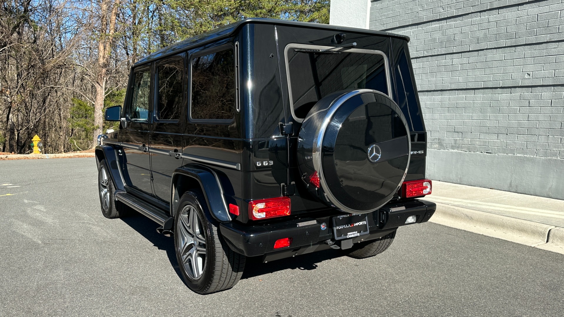Used 2013 Mercedes-Benz G-Class G63 AMG / DESIGNO INTERIOR / DESIGNO TRIM / 20IN AMG WHEELS for sale Sold at Formula Imports in Charlotte NC 28227 4