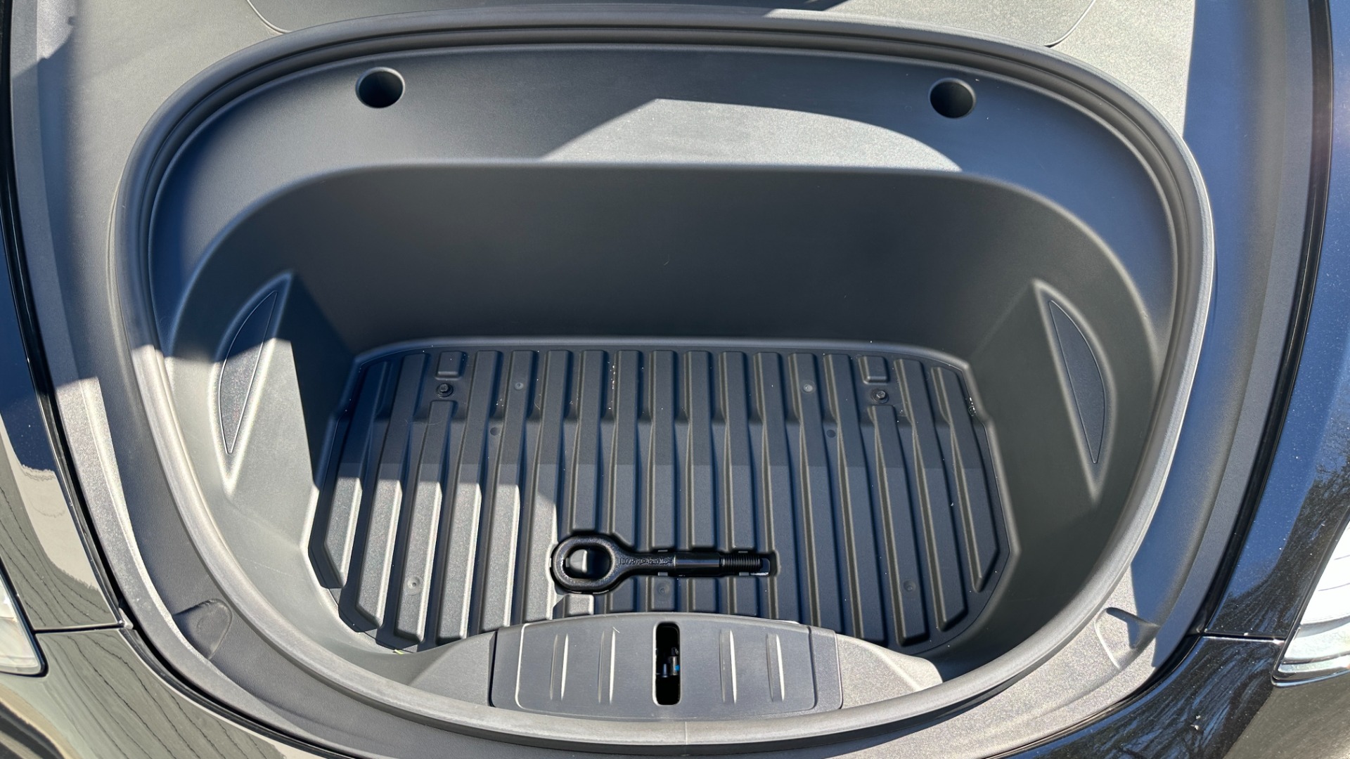Used 2022 Tesla Model 3 LONG RANGE / AWD / AUTOPILOT / PREMIUM INTERIOR / GLOSS BLACK WHEELS for sale $47,559 at Formula Imports in Charlotte NC 28227 35