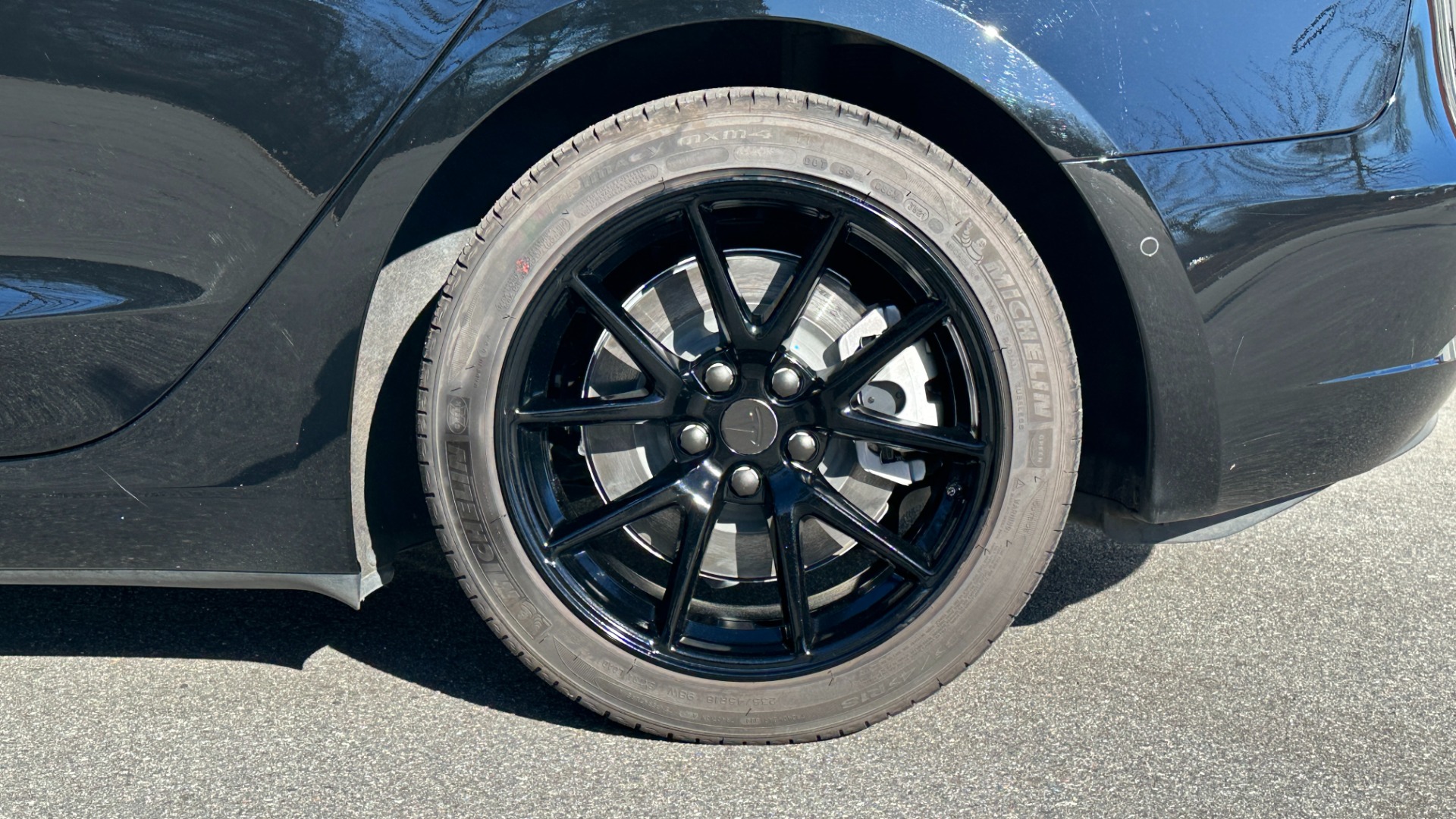 Used 2022 Tesla Model 3 LONG RANGE / AWD / AUTOPILOT / PREMIUM INTERIOR / GLOSS BLACK WHEELS for sale $47,559 at Formula Imports in Charlotte NC 28227 38