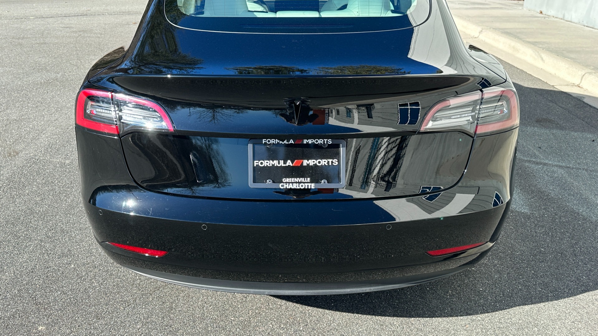 Used 2022 Tesla Model 3 LONG RANGE / AWD / AUTOPILOT / PREMIUM INTERIOR / GLOSS BLACK WHEELS for sale $47,559 at Formula Imports in Charlotte NC 28227 8
