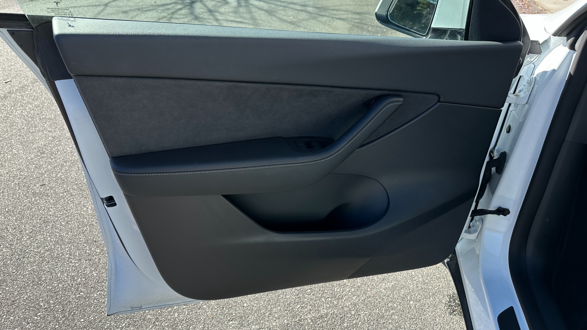 Used 2022 Tesla Model Y LONG RANGE / DUAL MOTOR / AUTOPILOT / PREMIUM CONNECTIVITY / TURBINE WHEELS for sale Sold at Formula Imports in Charlotte NC 28227 10