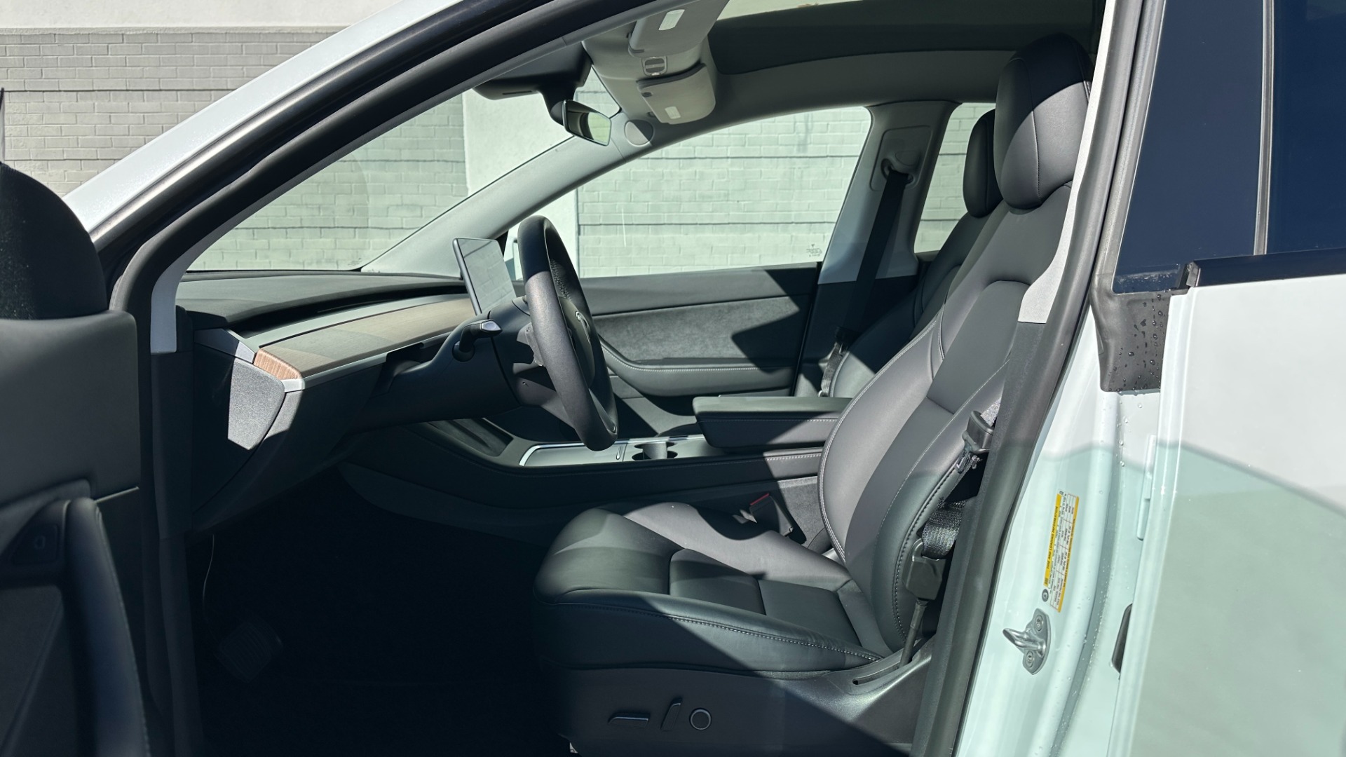 Used 2022 Tesla Model Y LONG RANGE / DUAL MOTOR / AUTOPILOT / PREMIUM CONNECTIVITY / TURBINE WHEELS for sale Sold at Formula Imports in Charlotte NC 28227 12