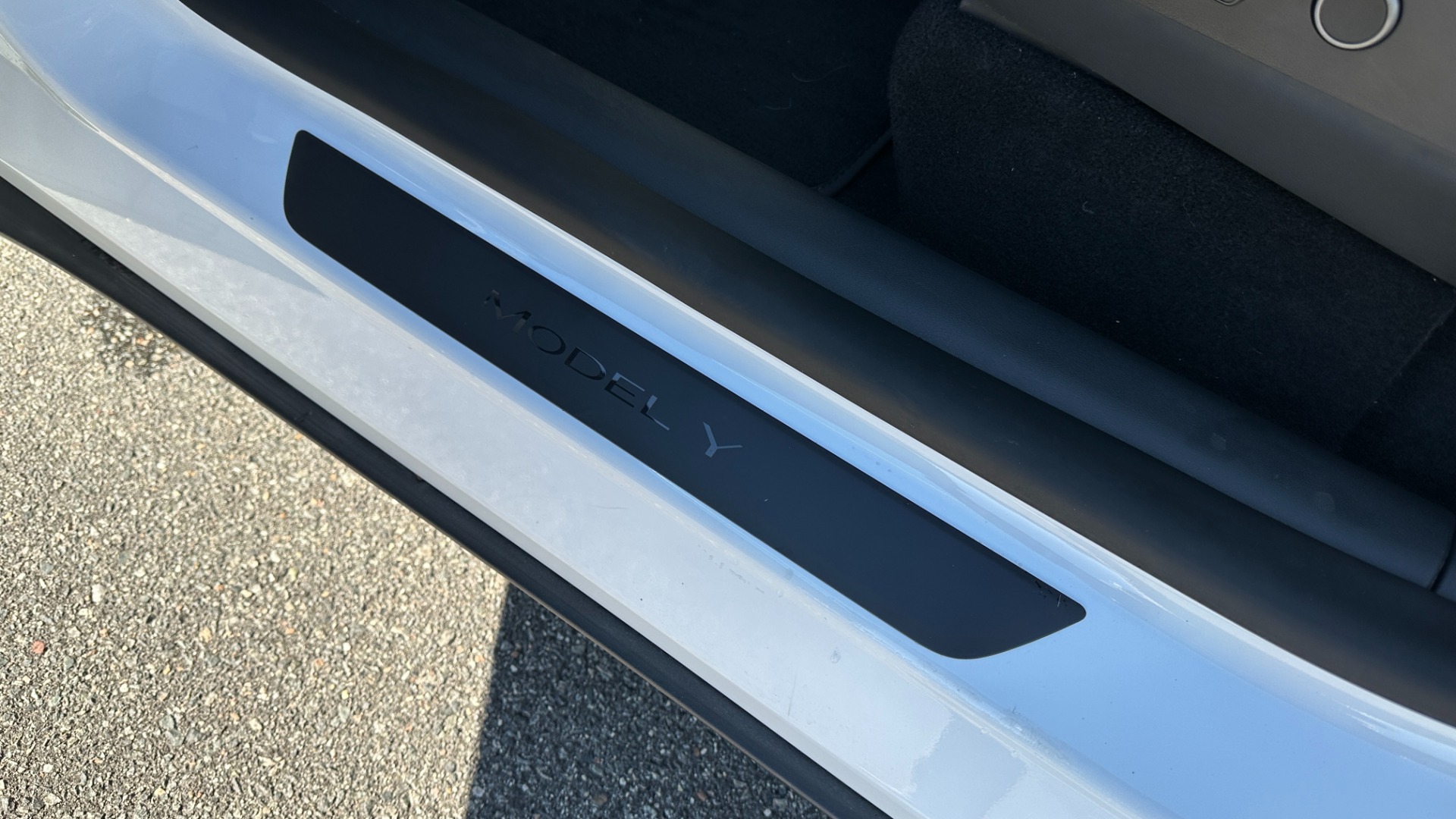 Used 2022 Tesla Model Y LONG RANGE / DUAL MOTOR / AUTOPILOT / PREMIUM CONNECTIVITY / TURBINE WHEELS for sale Sold at Formula Imports in Charlotte NC 28227 14
