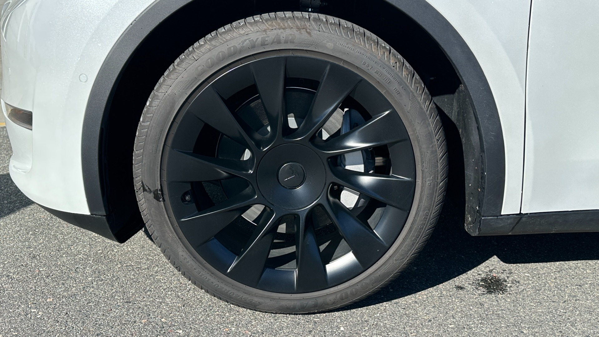 Used 2022 Tesla Model Y LONG RANGE / DUAL MOTOR / AUTOPILOT / PREMIUM CONNECTIVITY / TURBINE WHEELS for sale Sold at Formula Imports in Charlotte NC 28227 41