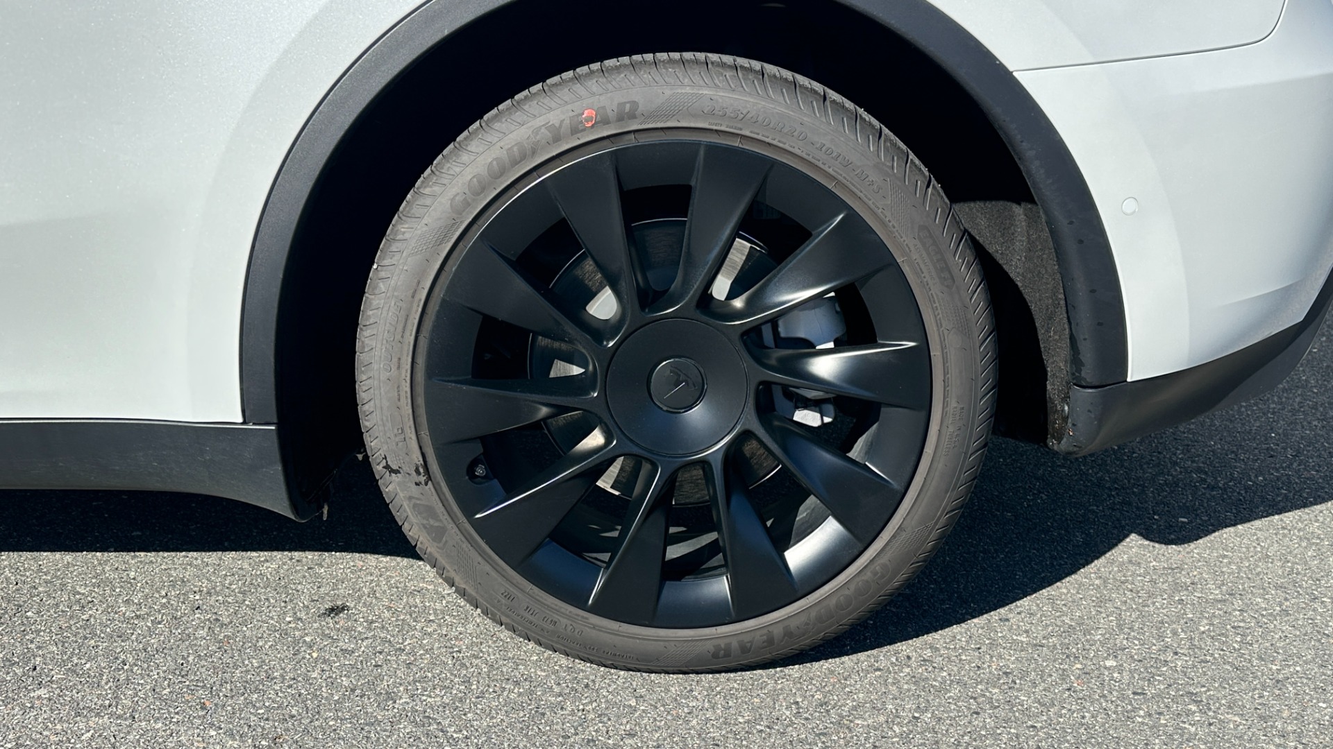 Used 2022 Tesla Model Y LONG RANGE / DUAL MOTOR / AUTOPILOT / PREMIUM CONNECTIVITY / TURBINE WHEELS for sale Sold at Formula Imports in Charlotte NC 28227 42