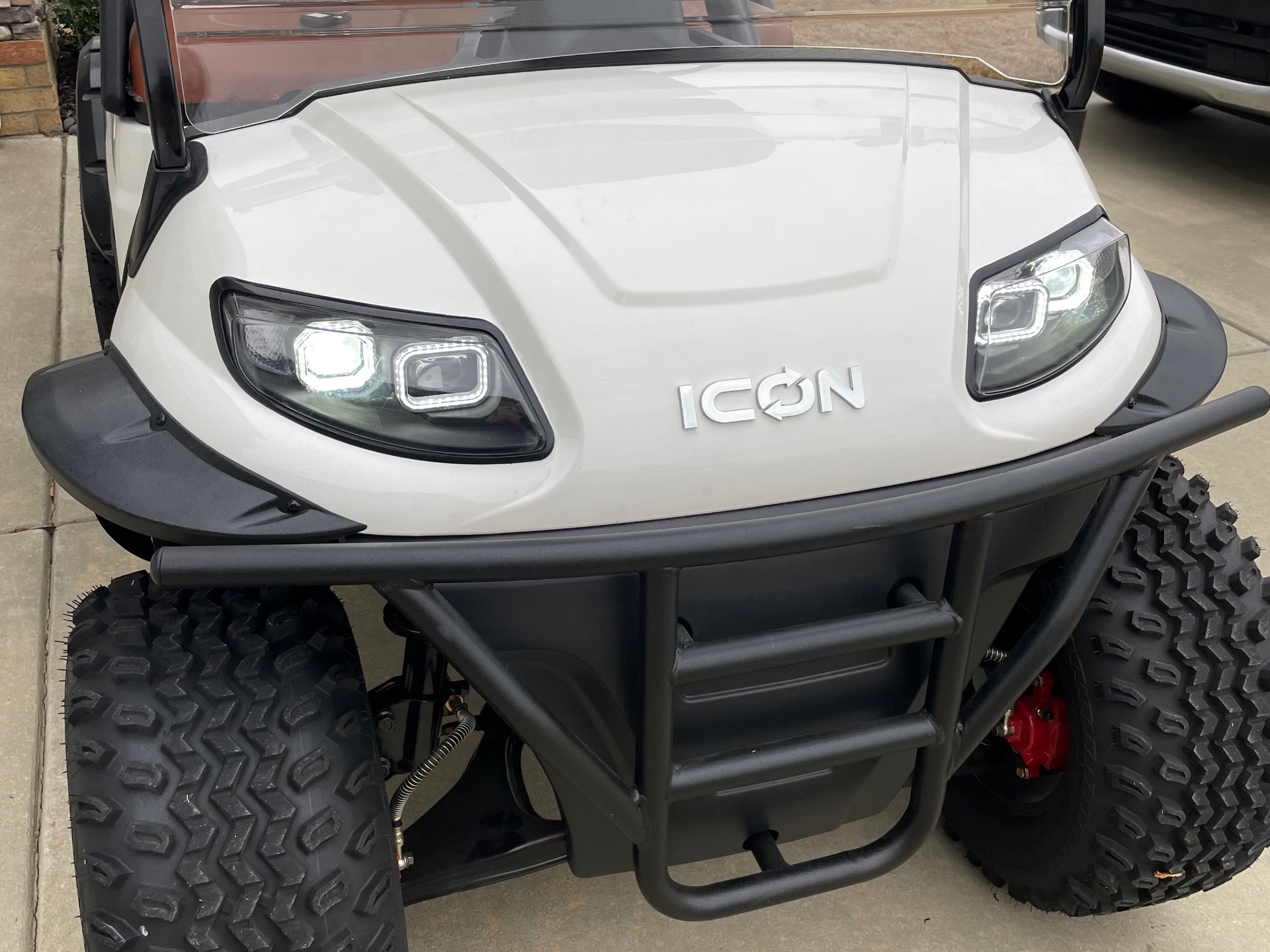 Used 2021   2021 ICON I40L LIFTED ELECTRIC CAR / 4-PASSENGER GOLF CART / 25MPH / 11-MIL for sale $9,495 at Formula Imports in Charlotte NC 28227 2