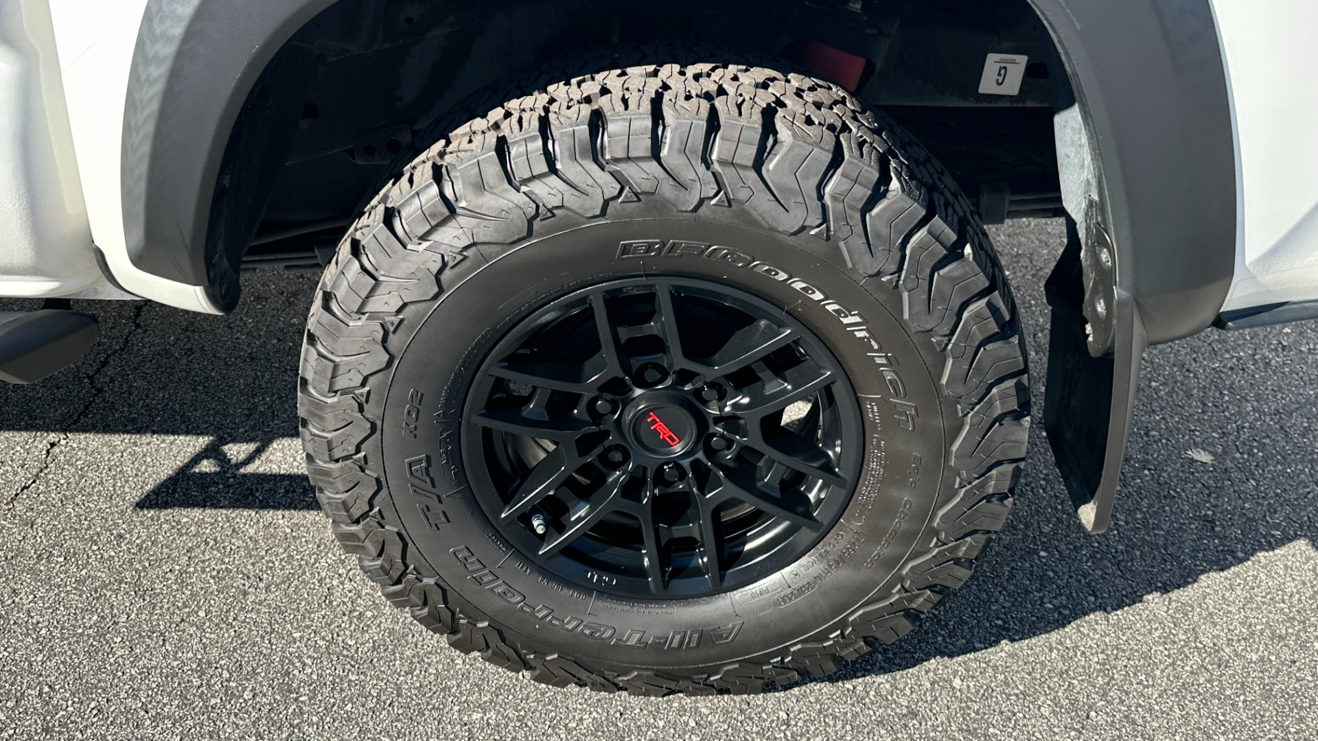 Used 2020 Toyota Tacoma 4WD TRD PRO / NAV / LEATHER / TRD WHEELS / BED COVER / SUNROOF for sale Sold at Formula Imports in Charlotte NC 28227 48