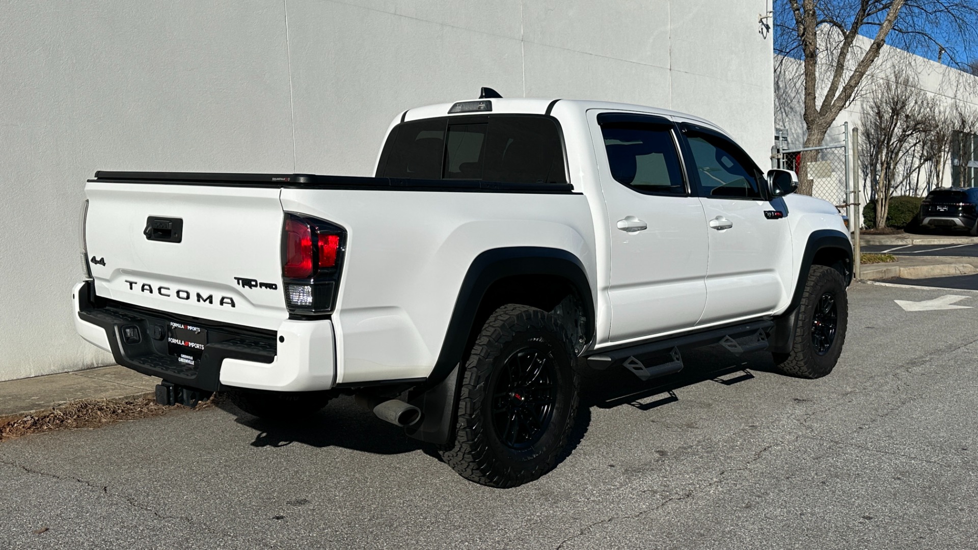 Used 2020 Toyota Tacoma 4WD TRD PRO / NAV / LEATHER / TRD WHEELS / BED COVER / SUNROOF for sale Sold at Formula Imports in Charlotte NC 28227 7