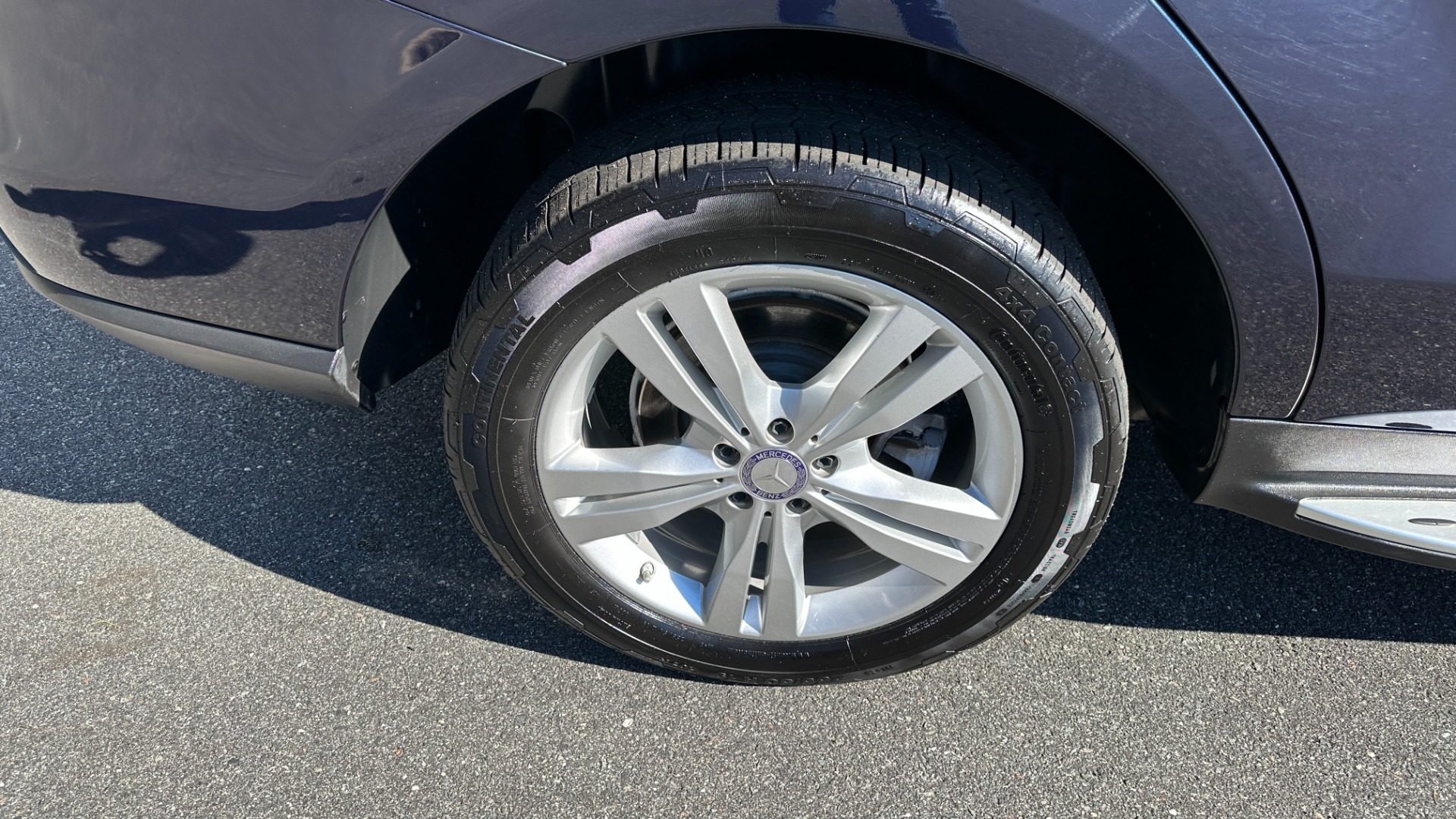 Used 2015 Mercedes-Benz M-Class ML350 AWD / AMBIENT LIGHTING / HK SOUND / PREMIUM PKG / LANE TRACKING for sale Sold at Formula Imports in Charlotte NC 28227 52