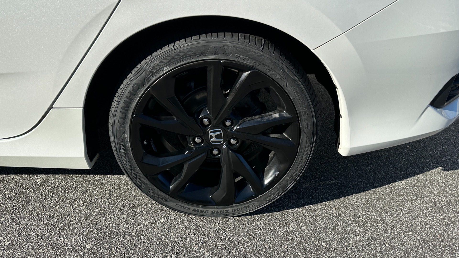 Used 2019 Honda Civic Sedan SPORT / CLOTH / REARVIEW / 4CYL for sale Sold at Formula Imports in Charlotte NC 28227 37