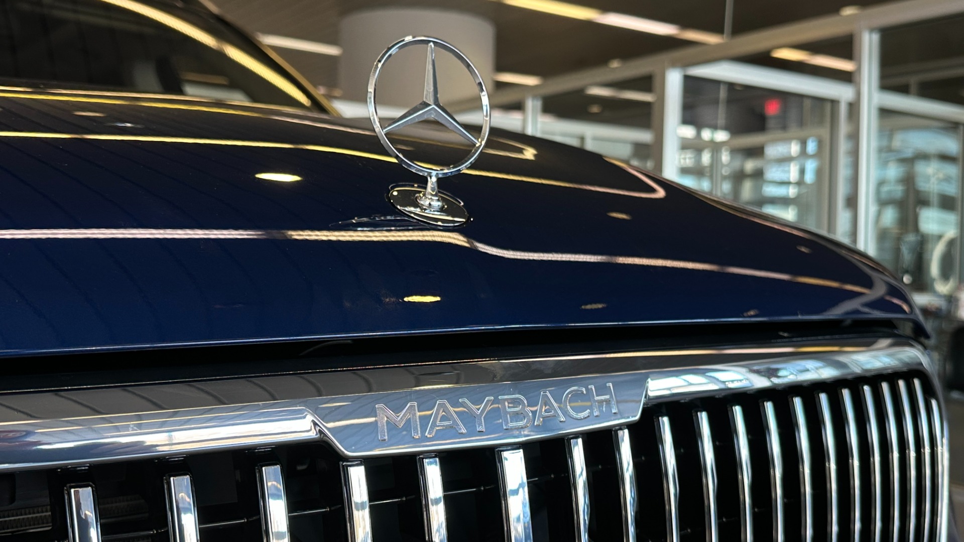 Used 2021 Mercedes-Benz GLS MAYBACH GLS600 / 23IN WHEELS / PIANO BLACK TRIM / CHAMPAGNE FRIDGE for sale $216,995 at Formula Imports in Charlotte NC 28227 10