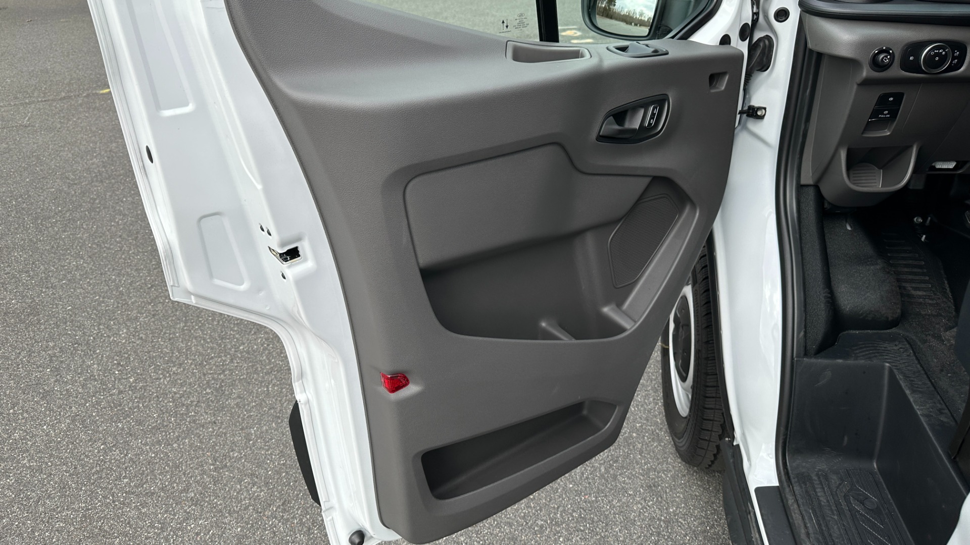 Used 2023 Ford Transit Cargo Van 350 / MEDIUM ROOF / LONG WHEEL BASE / 3DR / SYNC 4 NAV / 360 DEGREE CAMERA for sale $65,995 at Formula Imports in Charlotte NC 28227 16