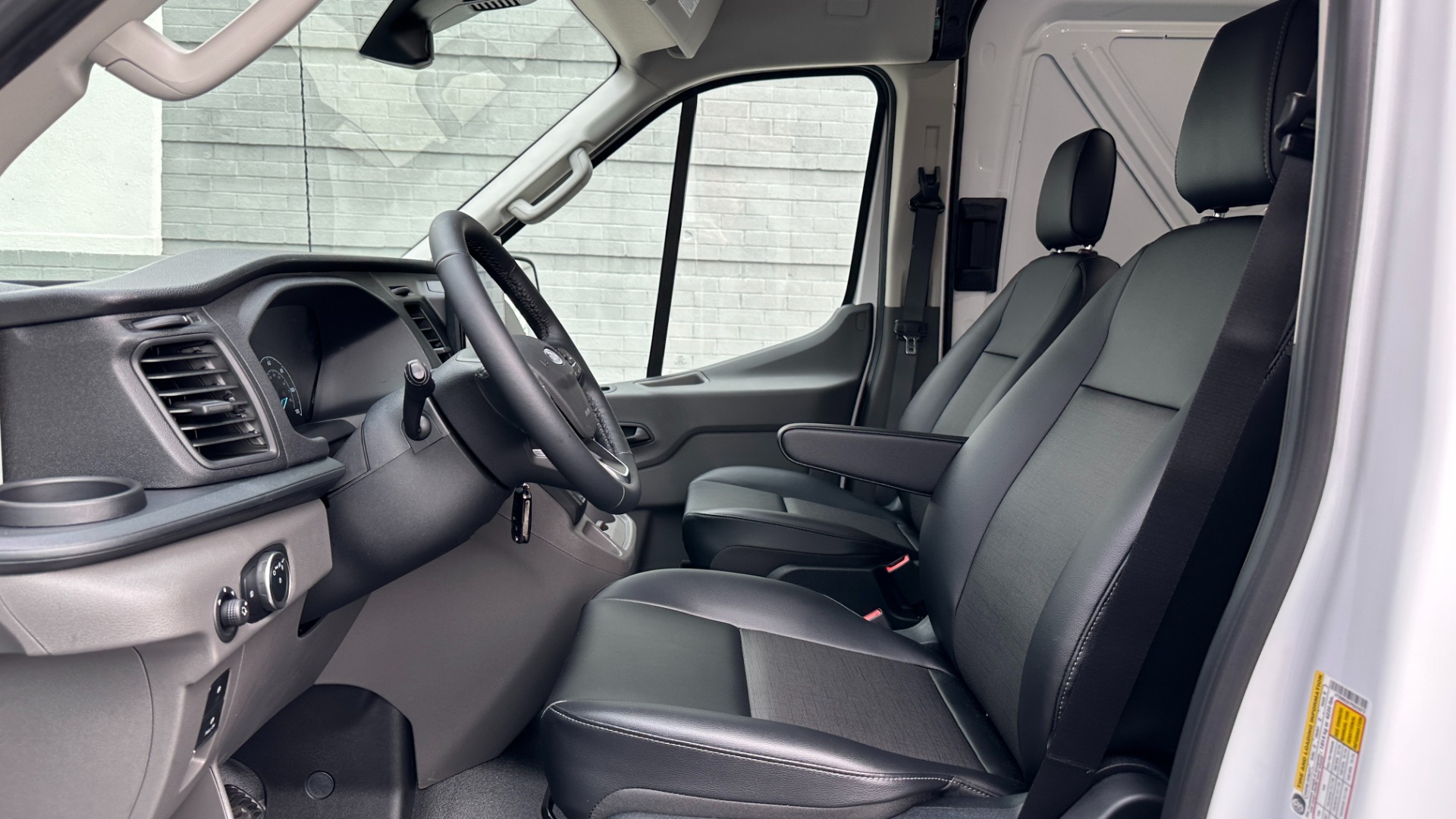 Used 2023 Ford Transit Cargo Van 350 / MEDIUM ROOF / LONG WHEEL BASE / 3DR / SYNC 4 NAV / 360 DEGREE CAMERA for sale $65,995 at Formula Imports in Charlotte NC 28227 18