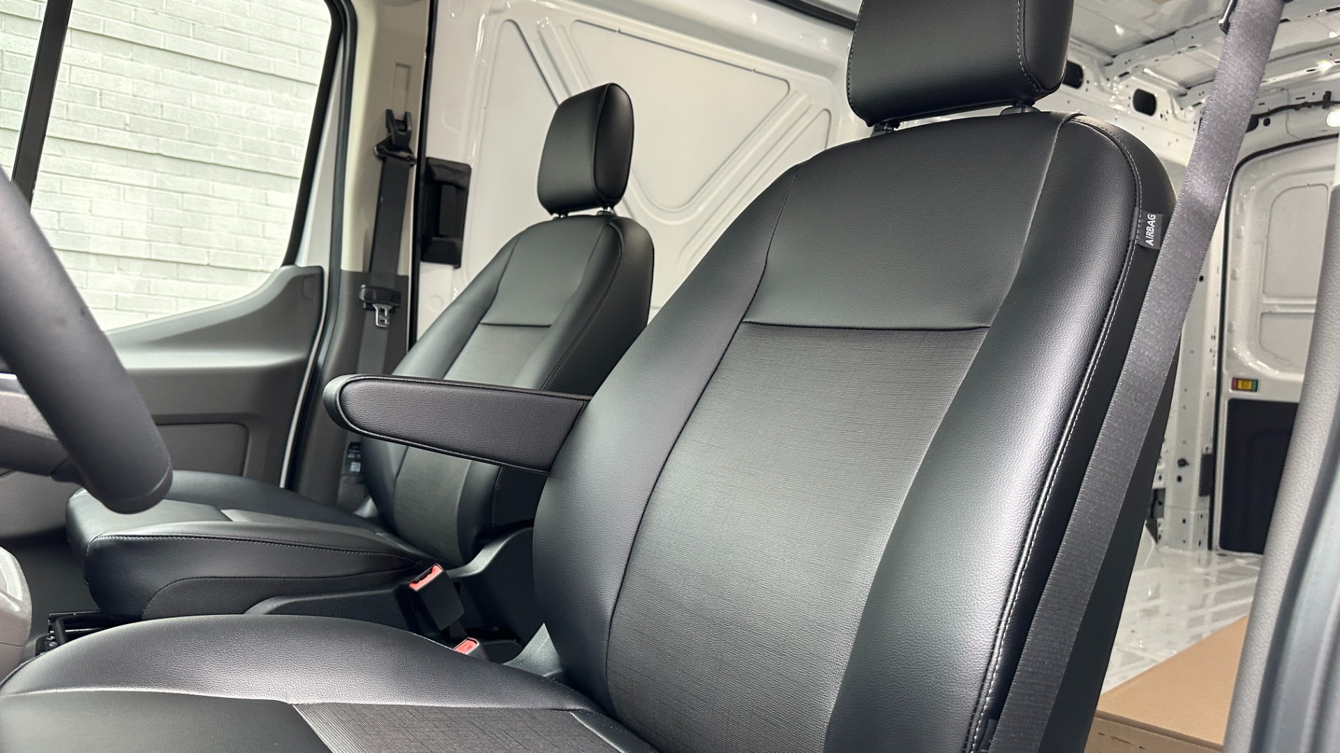 Used 2023 Ford Transit Cargo Van 350 / MEDIUM ROOF / LONG WHEEL BASE / 3DR / SYNC 4 NAV / 360 DEGREE CAMERA for sale $65,995 at Formula Imports in Charlotte NC 28227 19