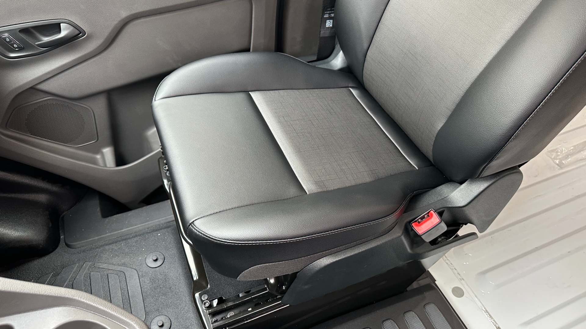 Used 2023 Ford Transit Cargo Van 350 / MEDIUM ROOF / LONG WHEEL BASE / 3DR / SYNC 4 NAV / 360 DEGREE CAMERA for sale $65,995 at Formula Imports in Charlotte NC 28227 22