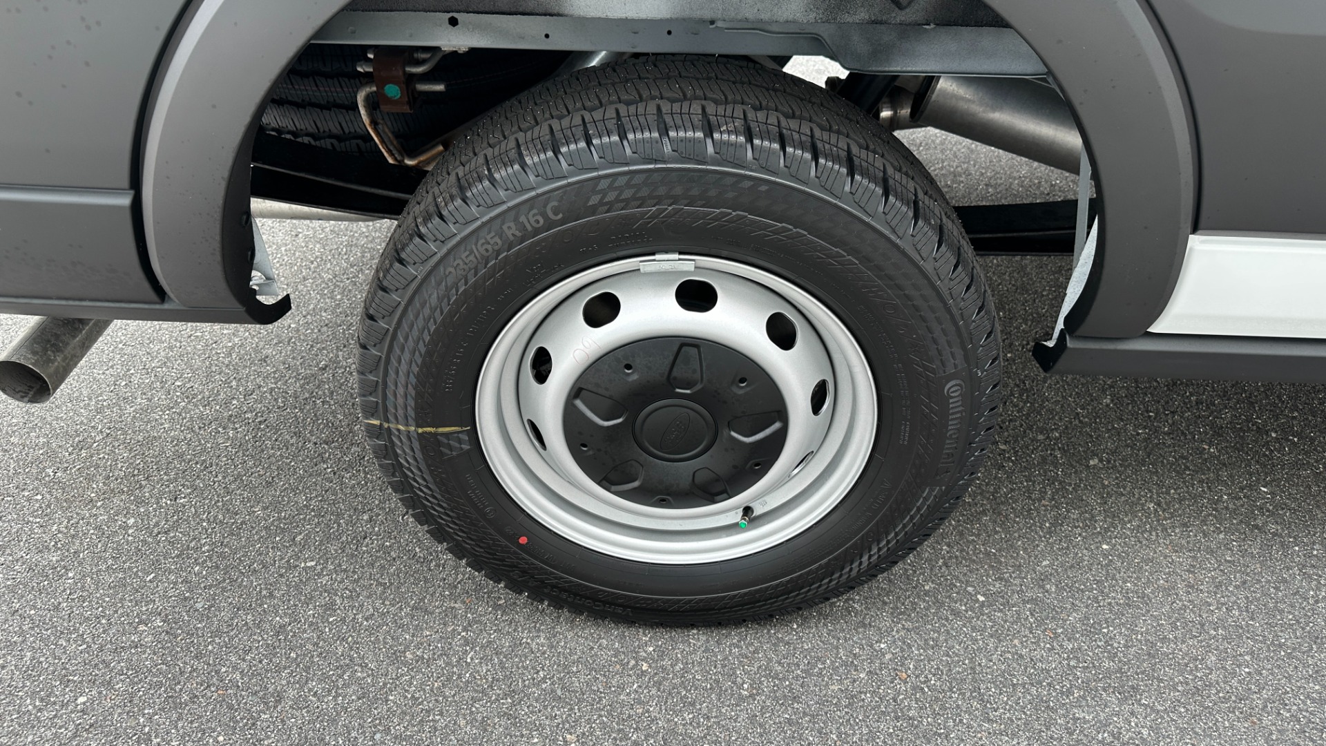 Used 2023 Ford Transit Cargo Van 350 / MEDIUM ROOF / LONG WHEEL BASE / 3DR / SYNC 4 NAV / 360 DEGREE CAMERA for sale Sold at Formula Imports in Charlotte NC 28227 44