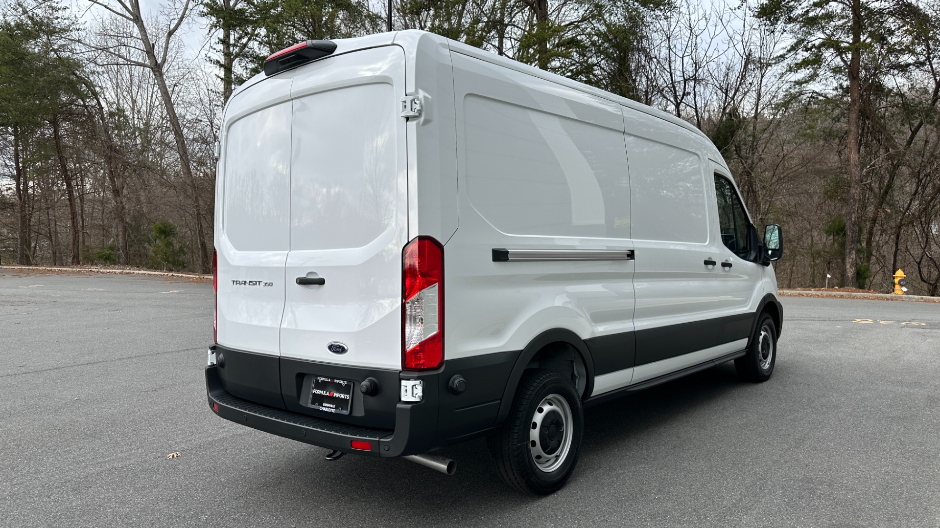 Used 2023 Ford Transit Cargo Van 350 / MEDIUM ROOF / LONG WHEEL BASE / 3DR / SYNC 4 NAV / 360 DEGREE CAMERA for sale $65,995 at Formula Imports in Charlotte NC 28227 5