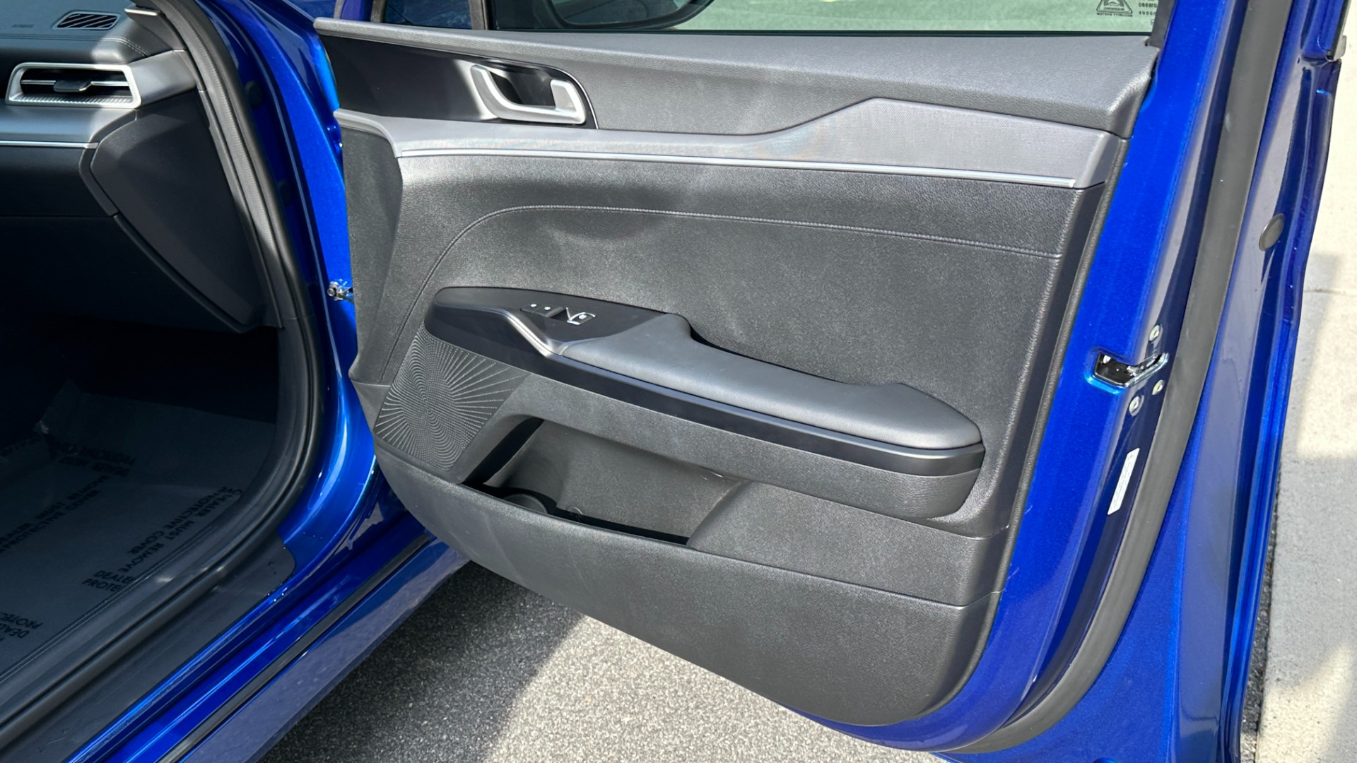 Used 2022 Kia K5 GT LINE AWD / HEATED SEATS / 10IN DISPLAY / ANDROID APPLE / NAV / HEATED SE for sale $31,499 at Formula Imports in Charlotte NC 28227 30