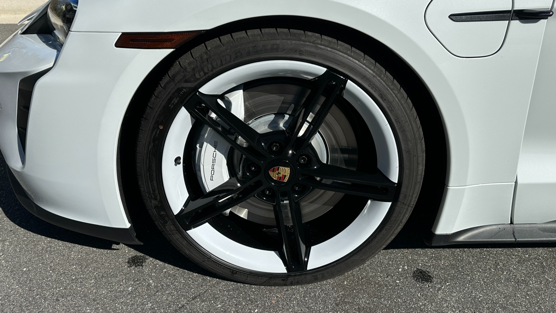 Used 2022 Porsche Taycan GTS SPORT TURISMO GTS / SPORT TURISMO / FULL BODY PPF / SPORT CHRONO / PREMIUM PKG for sale $149,900 at Formula Imports in Charlotte NC 28227 49