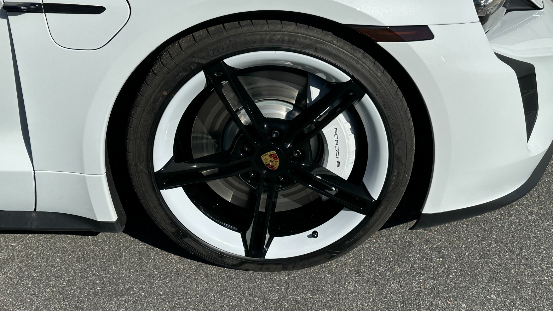 Used 2022 Porsche Taycan GTS SPORT TURISMO GTS / SPORT TURISMO / FULL BODY PPF / SPORT CHRONO / PREMIUM PKG for sale $149,900 at Formula Imports in Charlotte NC 28227 52