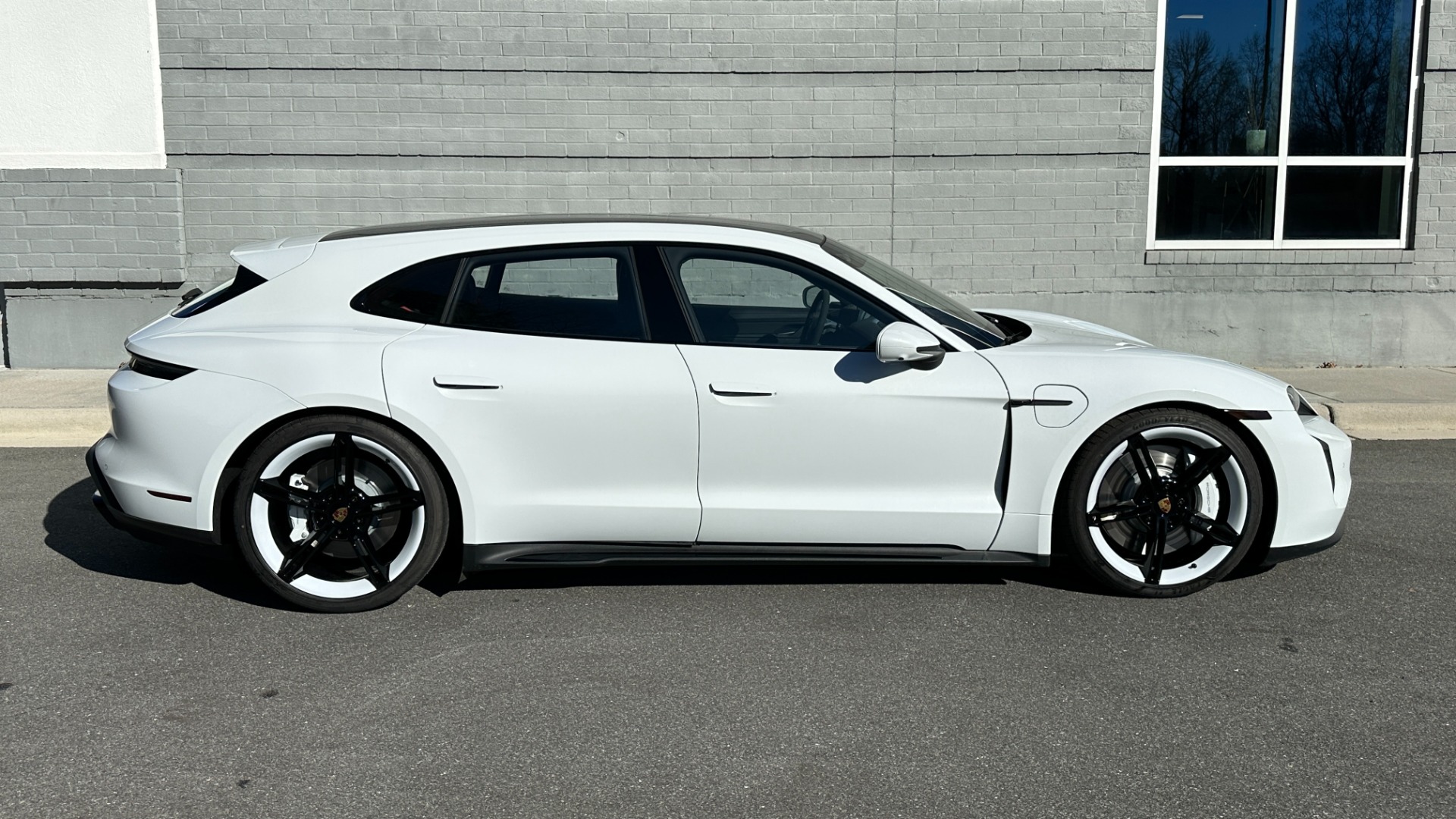 Used 2022 Porsche Taycan GTS SPORT TURISMO GTS / SPORT TURISMO / FULL BODY PPF / SPORT CHRONO / PREMIUM PKG for sale Sold at Formula Imports in Charlotte NC 28227 6