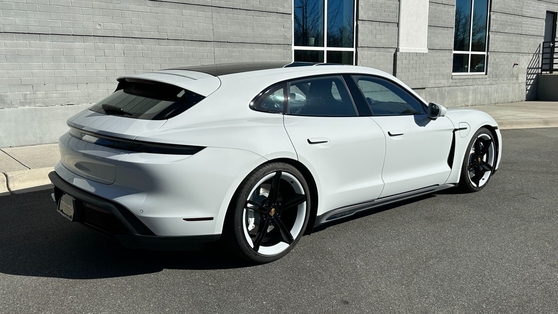 Used 2022 Porsche Taycan GTS SPORT TURISMO GTS / SPORT TURISMO / FULL BODY PPF / SPORT CHRONO / PREMIUM PKG for sale $149,900 at Formula Imports in Charlotte NC 28227 7