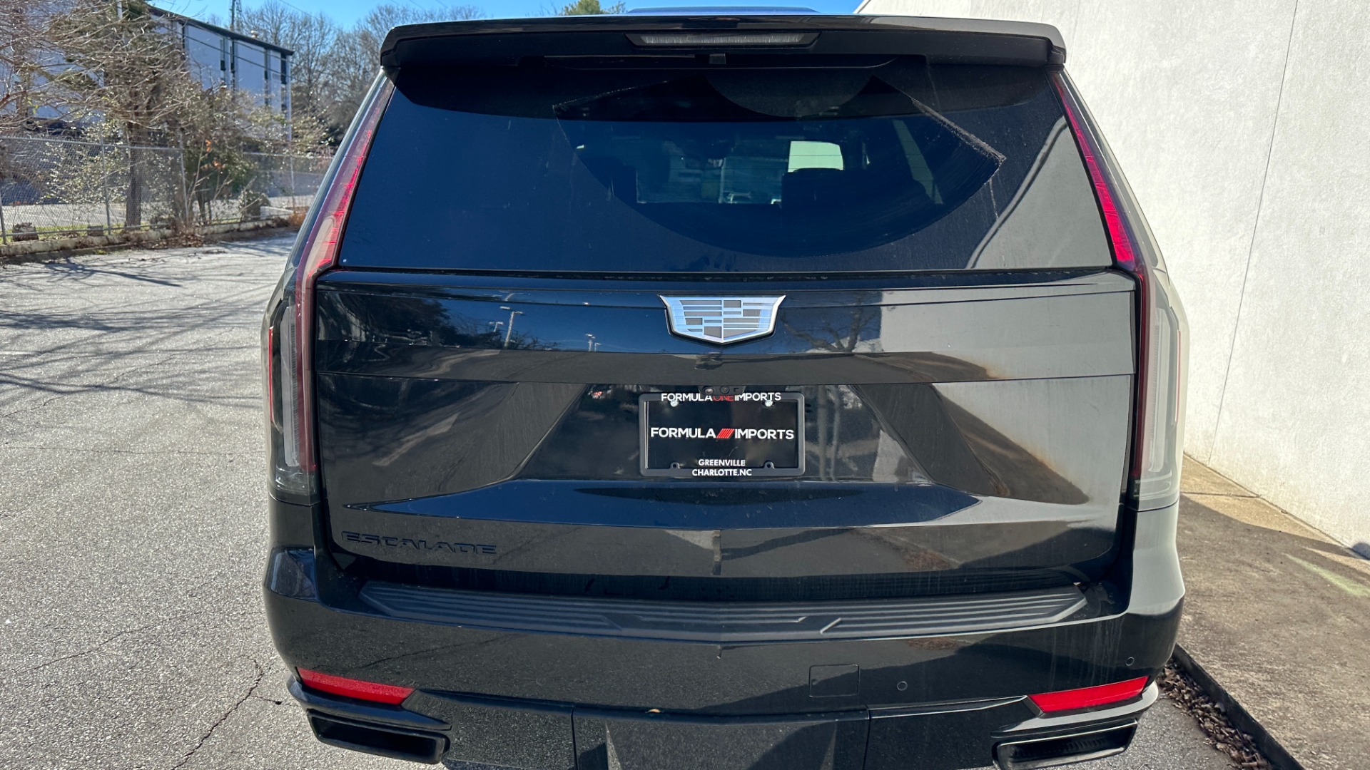 Used 2022 Cadillac Escalade SPORT PLATINUM / NIGHT VISION / BLACKOUT / PERFORMANCE / HEAVY DUTY TRAILER for sale $127,995 at Formula Imports in Charlotte NC 28227 9