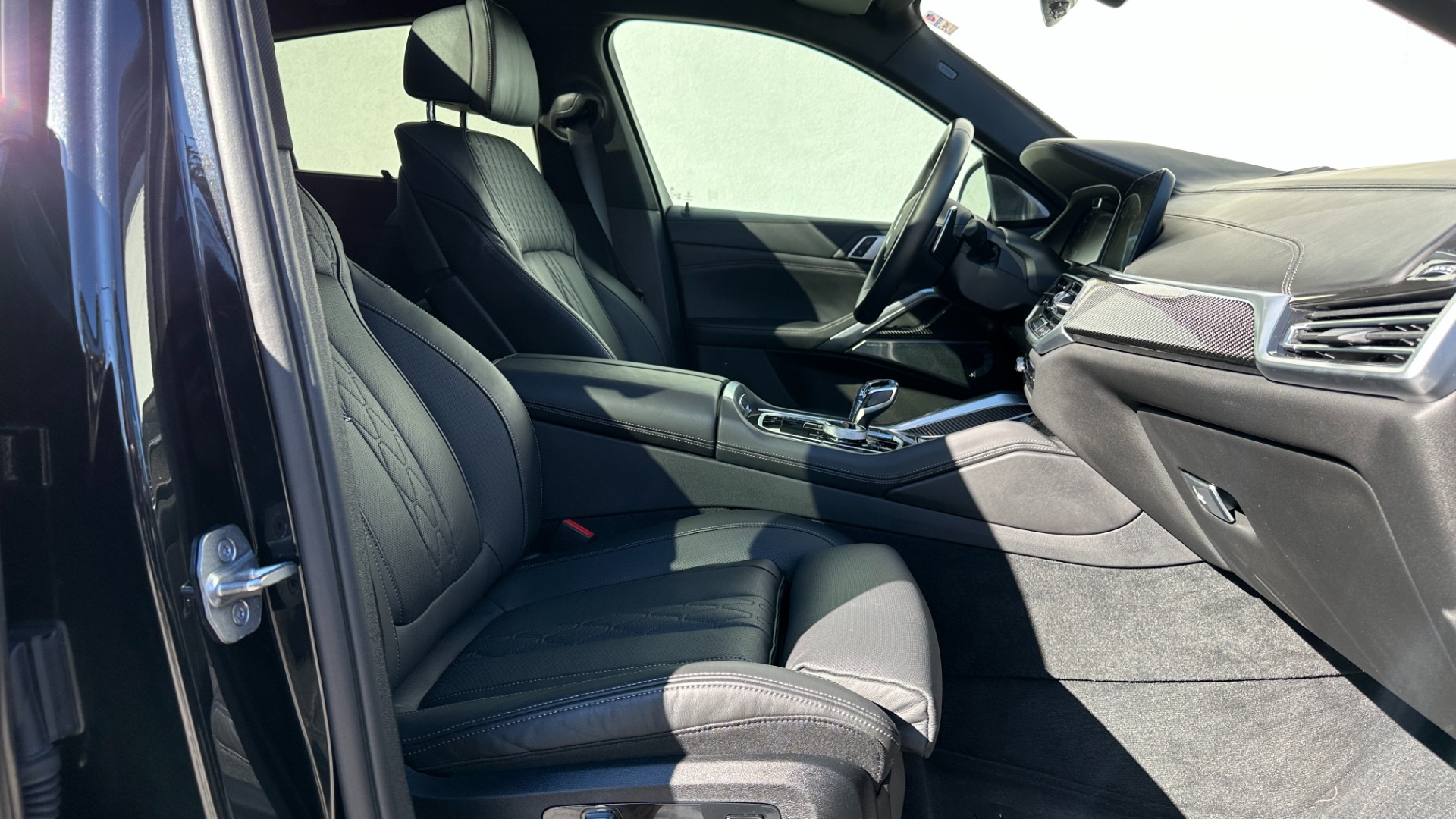 Used 2021 BMW X6 M50i for sale Call for price at Formula Imports in Charlotte NC 28227 33