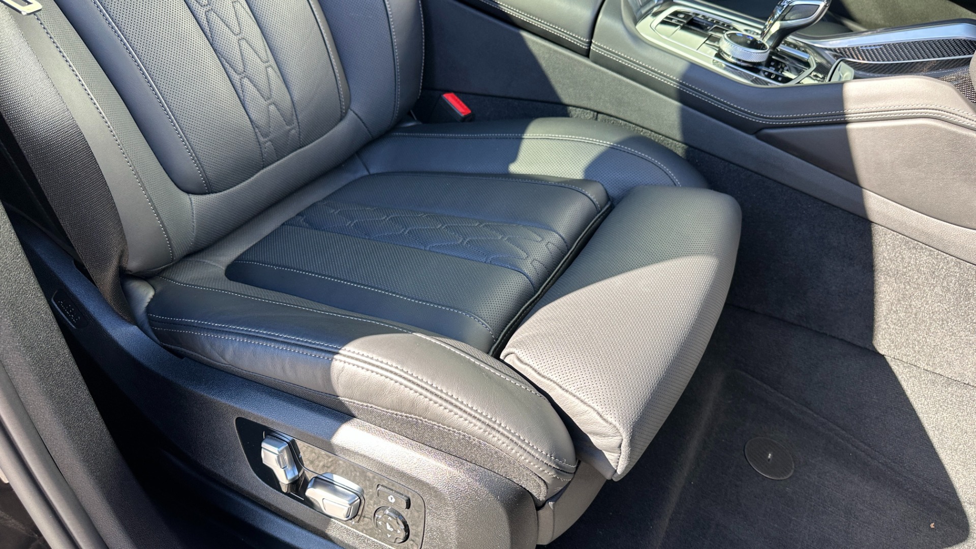 Used 2021 BMW X6 M50i for sale Call for price at Formula Imports in Charlotte NC 28227 34