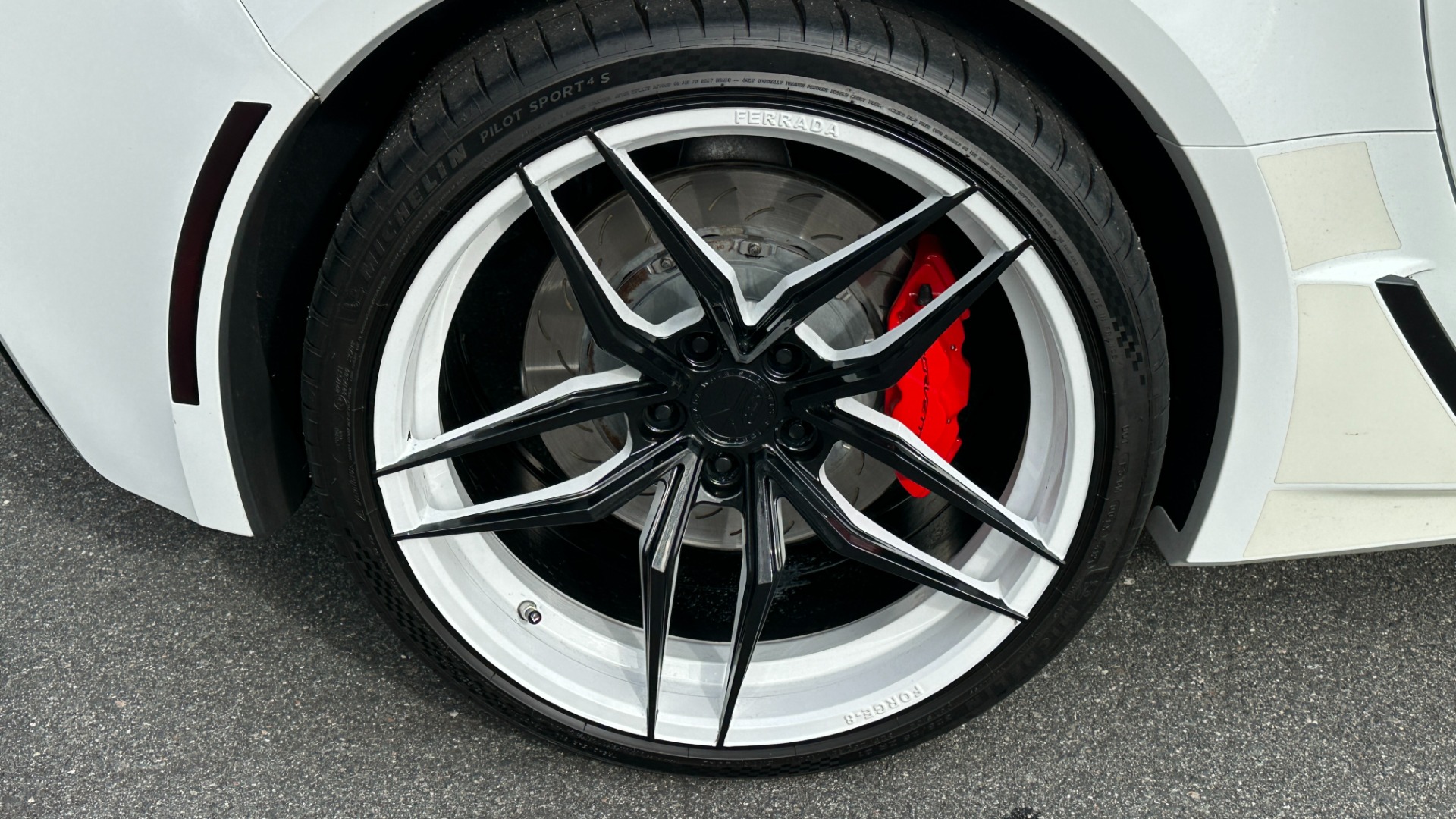 Used 2015 Chevrolet Corvette Z06 3LZ / COMPETITION SEATS / FERRADA WHEELS / EXHAUST / CONVERTIBLE for sale Sold at Formula Imports in Charlotte NC 28227 40