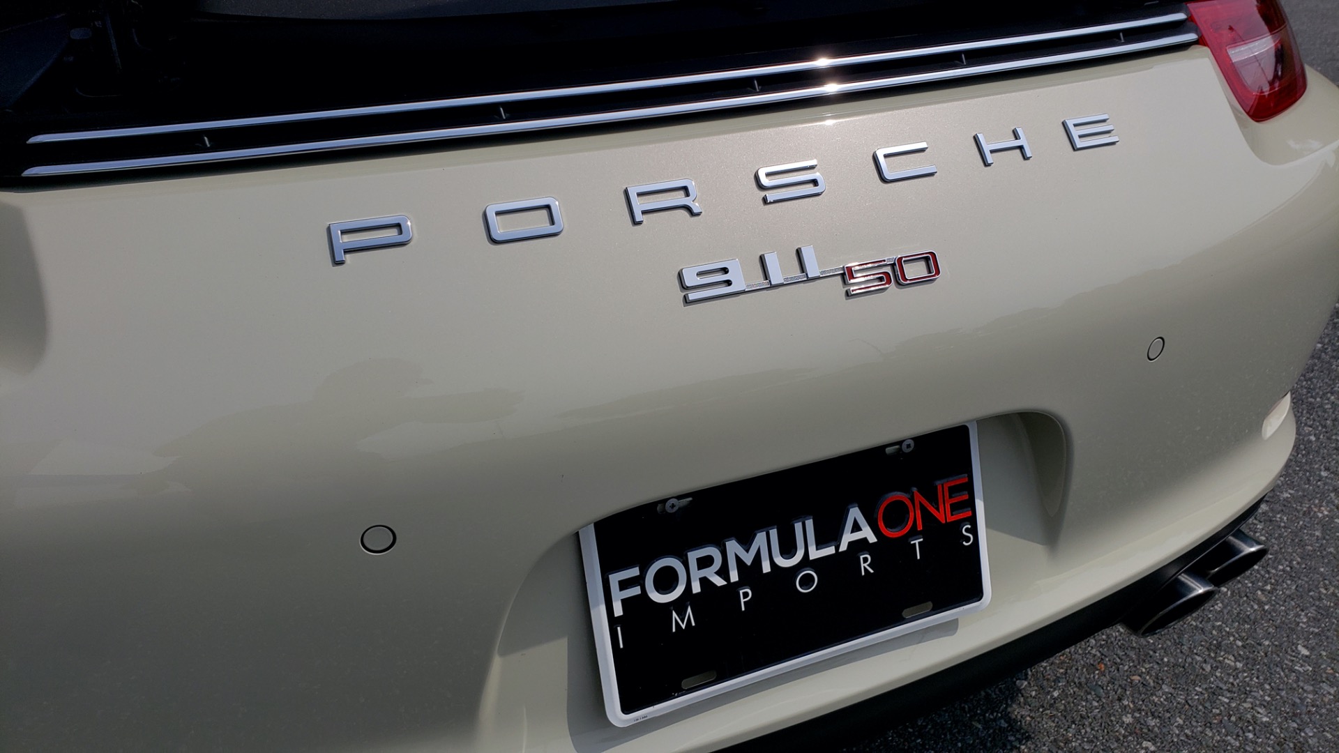Used 2014 Porsche 911 50TH ANNIVERSARY EDITION / NAV / BOSE / 7-SPEED MANUAL for sale Sold at Formula Imports in Charlotte NC 28227 26