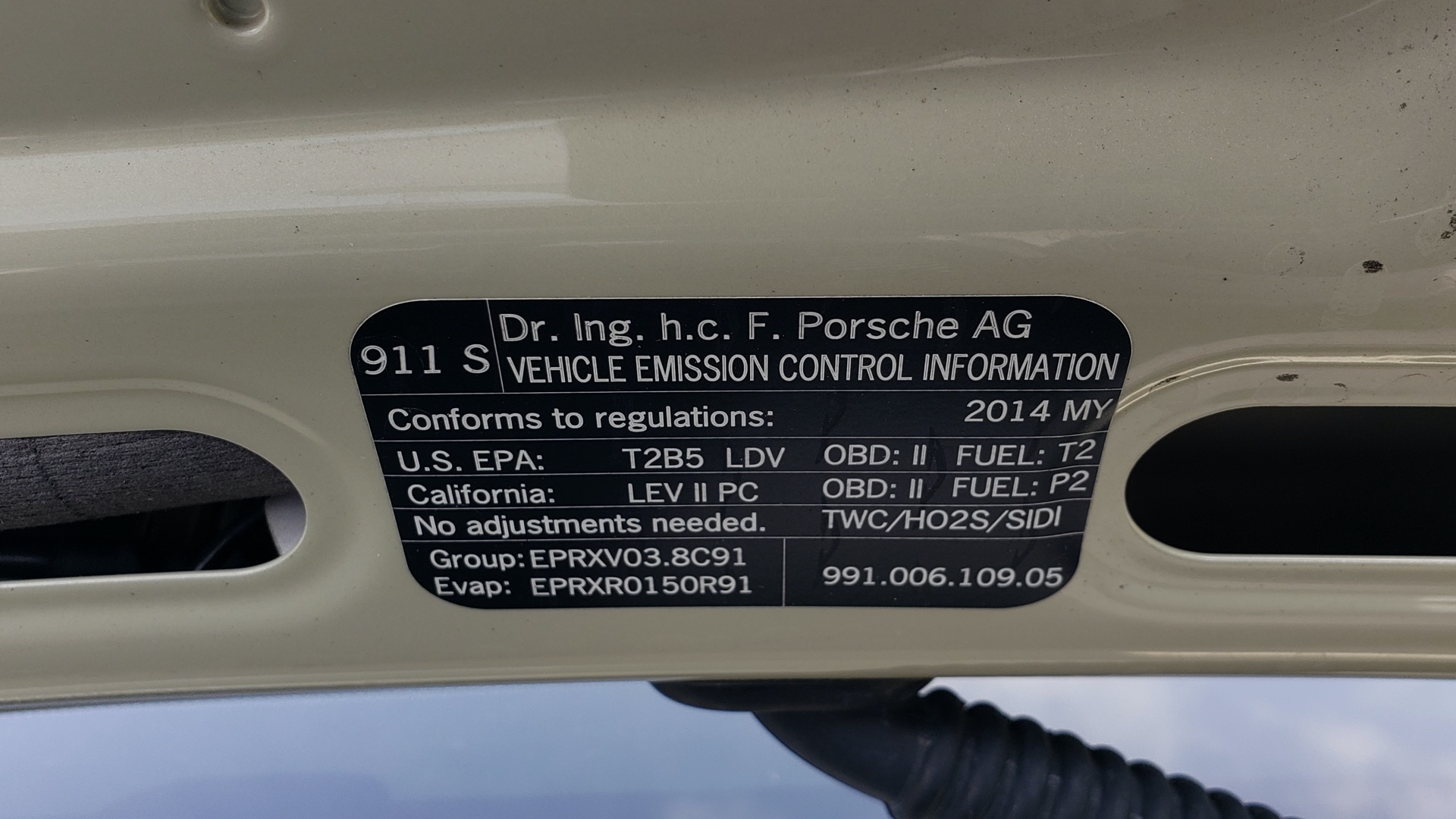Used 2014 Porsche 911 50TH ANNIVERSARY EDITION / NAV / BOSE / 7-SPEED MANUAL for sale Sold at Formula Imports in Charlotte NC 28227 54