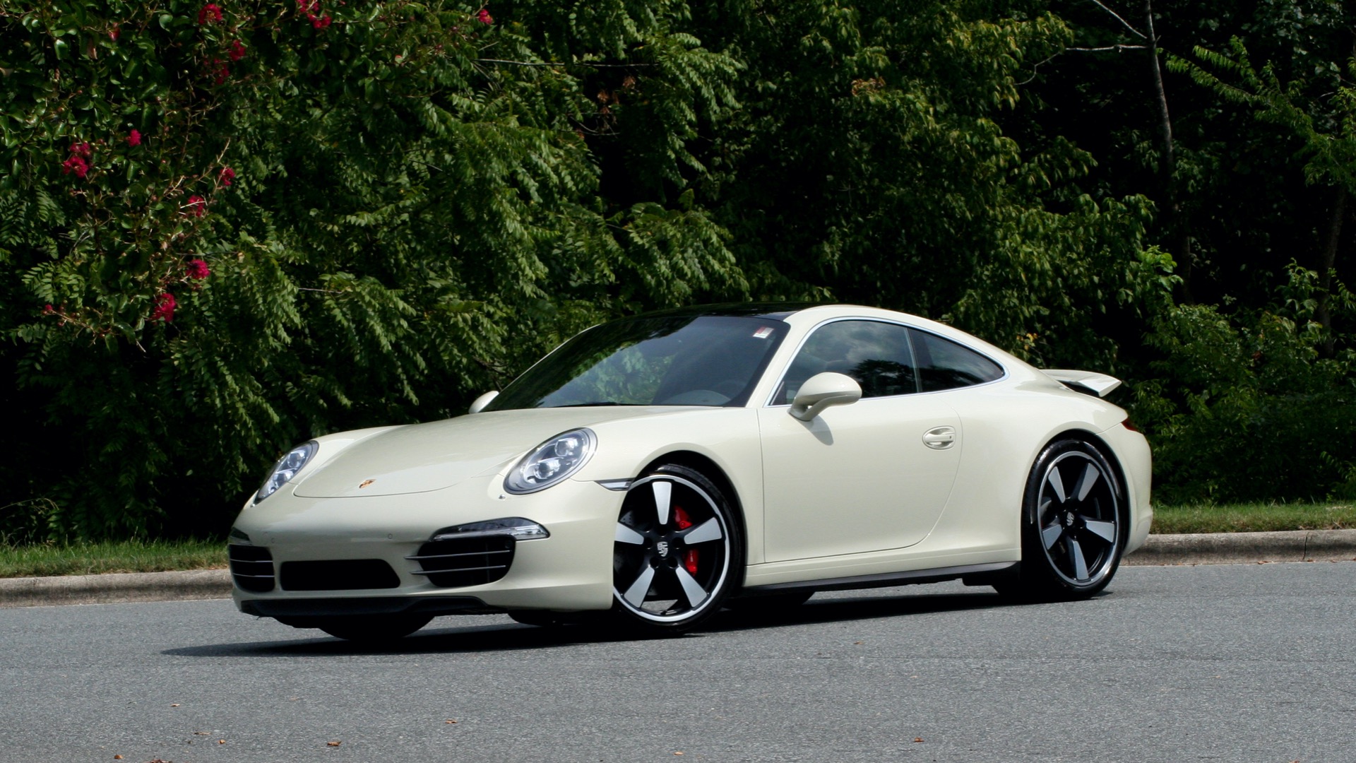 Used 2014 Porsche 911 50TH ANNIVERSARY EDITION / NAV / BOSE / 7-SPEED MANUAL for sale Sold at Formula Imports in Charlotte NC 28227 1