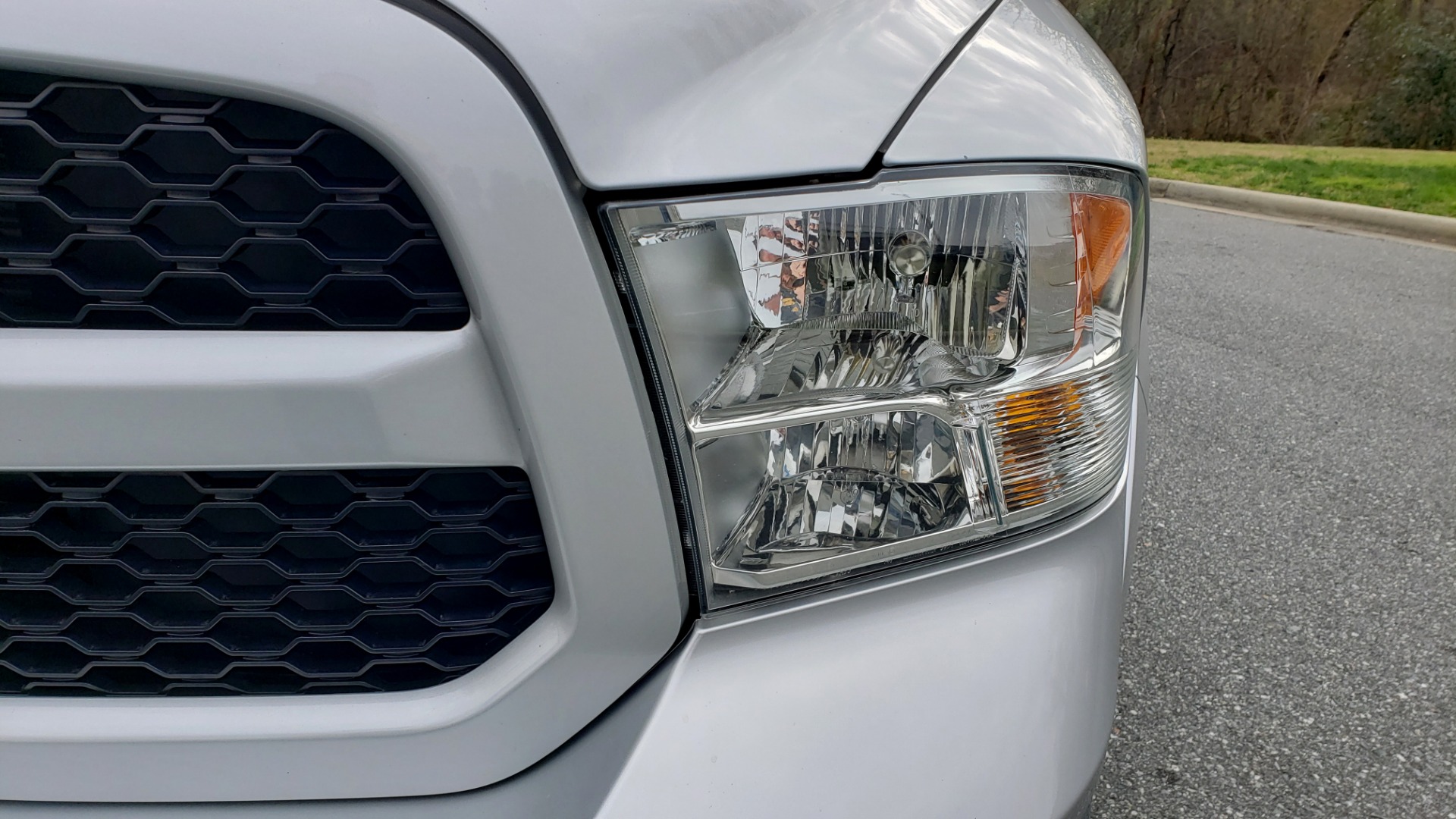 Used 2016 Ram 1500 OUTDOORSMAN 4X4 / CREW CAB / REARVIEW / HTD STS for sale Sold at Formula Imports in Charlotte NC 28227 19