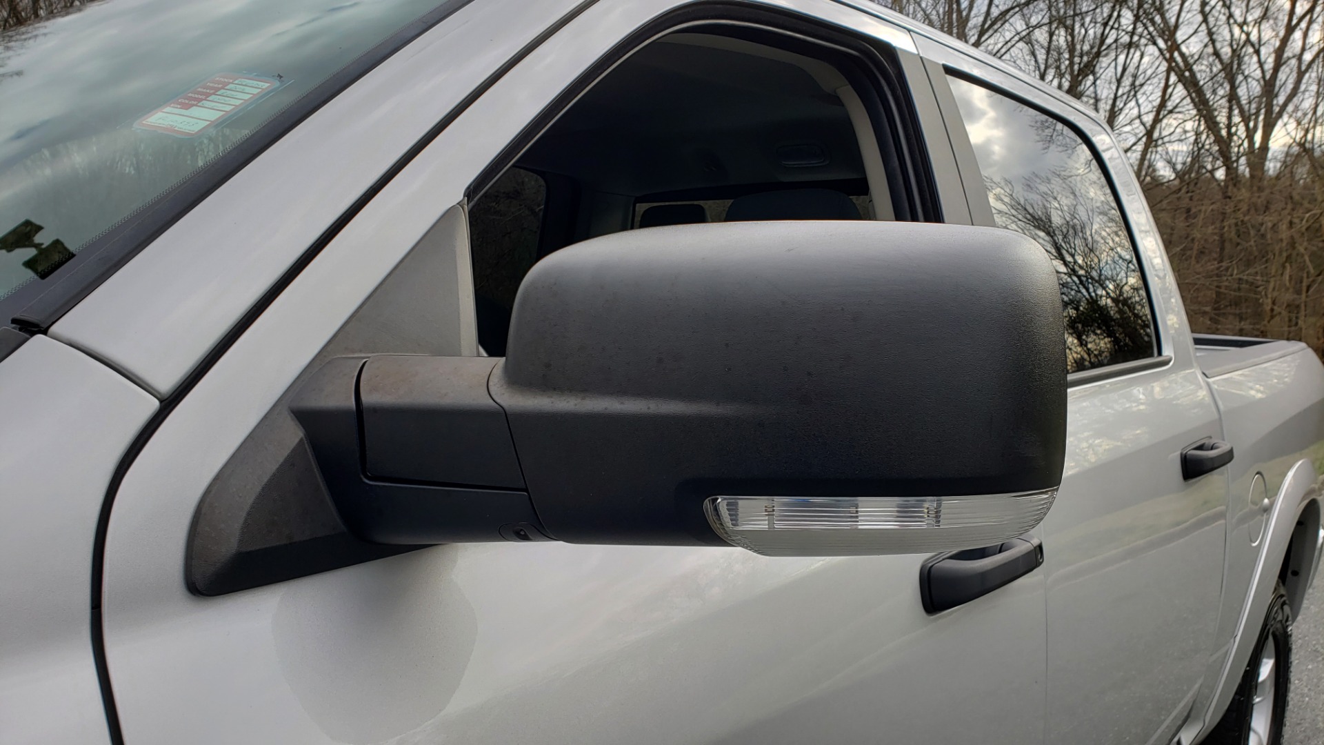 Used 2016 Ram 1500 OUTDOORSMAN 4X4 / CREW CAB / REARVIEW / HTD STS for sale Sold at Formula Imports in Charlotte NC 28227 22