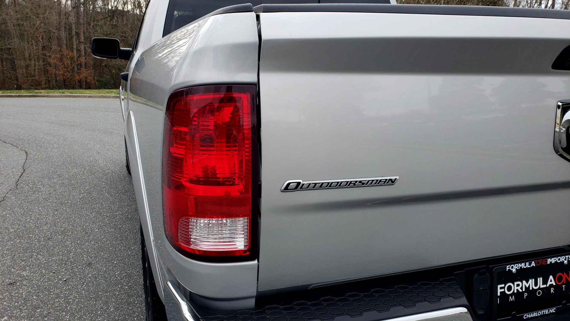 Used 2016 Ram 1500 OUTDOORSMAN 4X4 / CREW CAB / REARVIEW / HTD STS for sale Sold at Formula Imports in Charlotte NC 28227 25