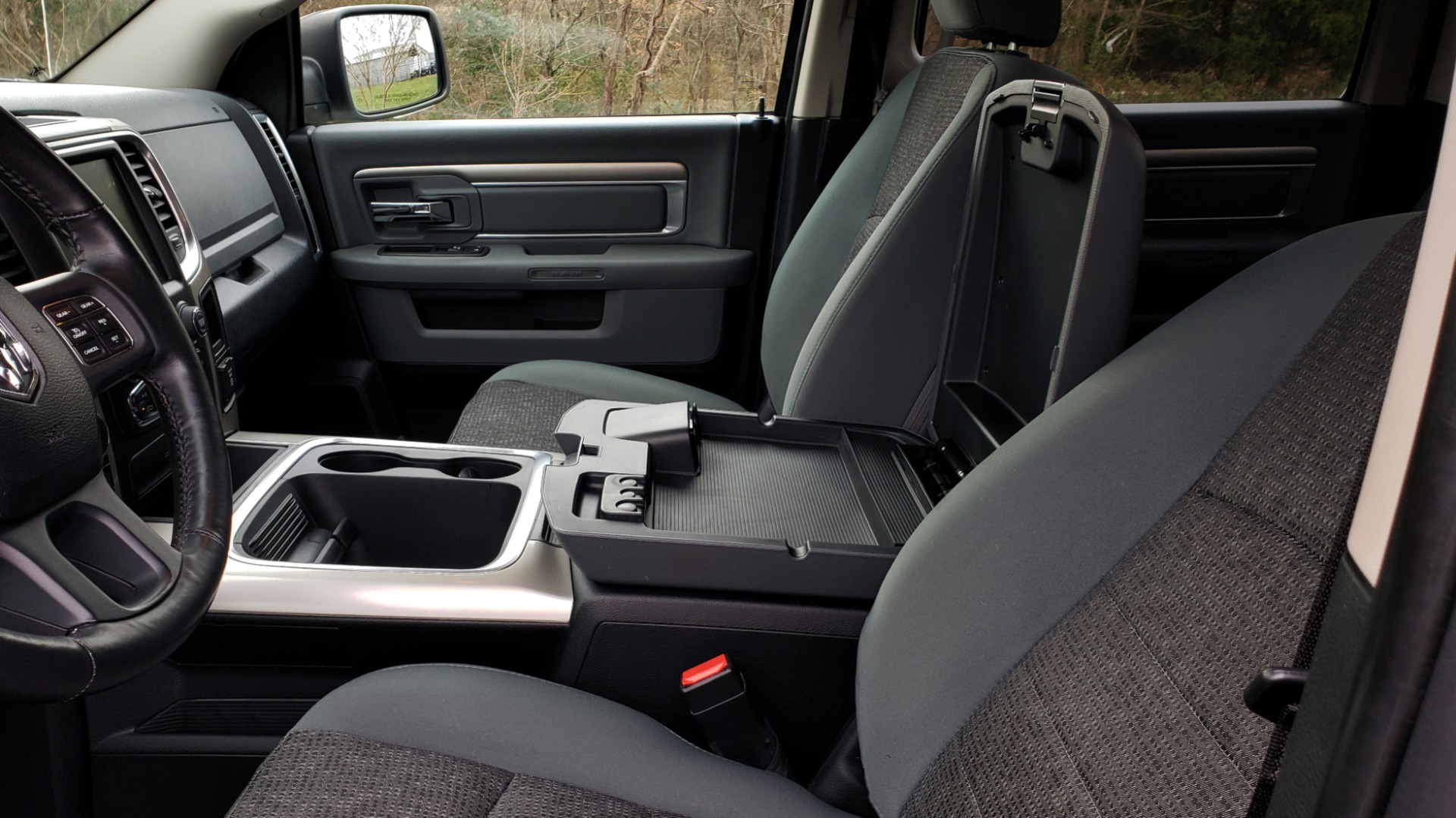 Used 2016 Ram 1500 OUTDOORSMAN 4X4 / CREW CAB / REARVIEW / HTD STS for sale Sold at Formula Imports in Charlotte NC 28227 52