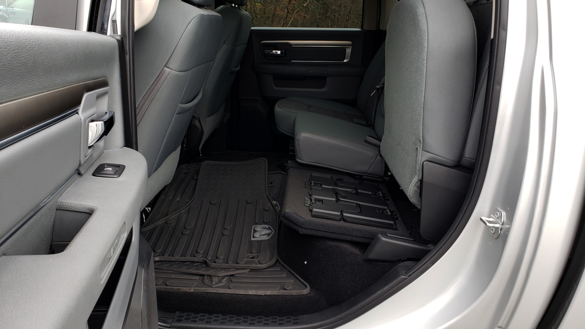 Used 2016 Ram 1500 OUTDOORSMAN 4X4 / CREW CAB / REARVIEW / HTD STS for sale Sold at Formula Imports in Charlotte NC 28227 59