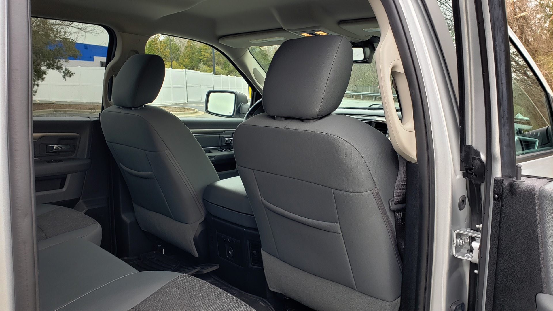 Used 2016 Ram 1500 OUTDOORSMAN 4X4 / CREW CAB / REARVIEW / HTD STS for sale Sold at Formula Imports in Charlotte NC 28227 72