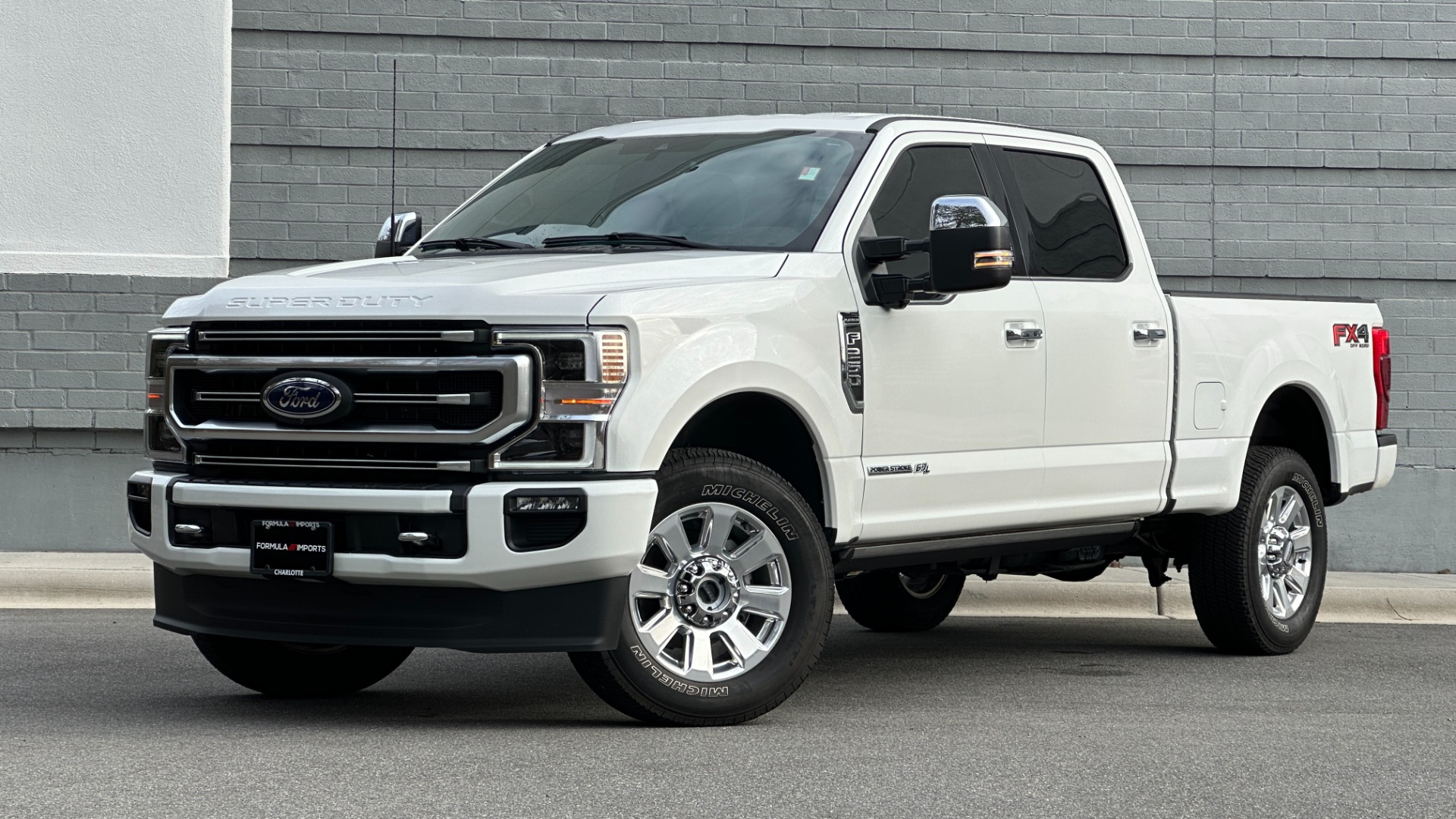 Used 2021 Ford Super Duty F-250 SRW PLATINUM / FX4 OFFROAD / 6.7L DIESEL / PWR SIDE STEPS / MASSAGE for sale $78,995 at Formula Imports in Charlotte NC 28227 1