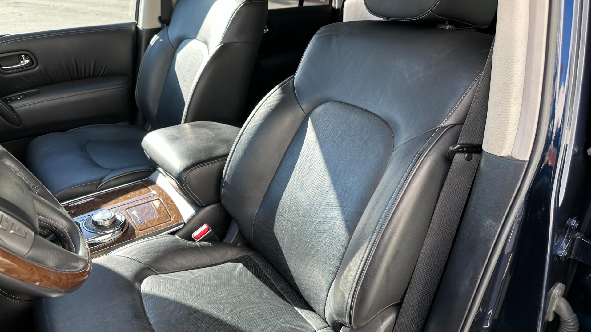 Used 2016 INFINITI QX80 LIMITED / 22IN WHEELS / THEATER PACKAGE / DRIVER ASSISTANCE / V8 / 4WD for sale $33,995 at Formula Imports in Charlotte NC 28227 13