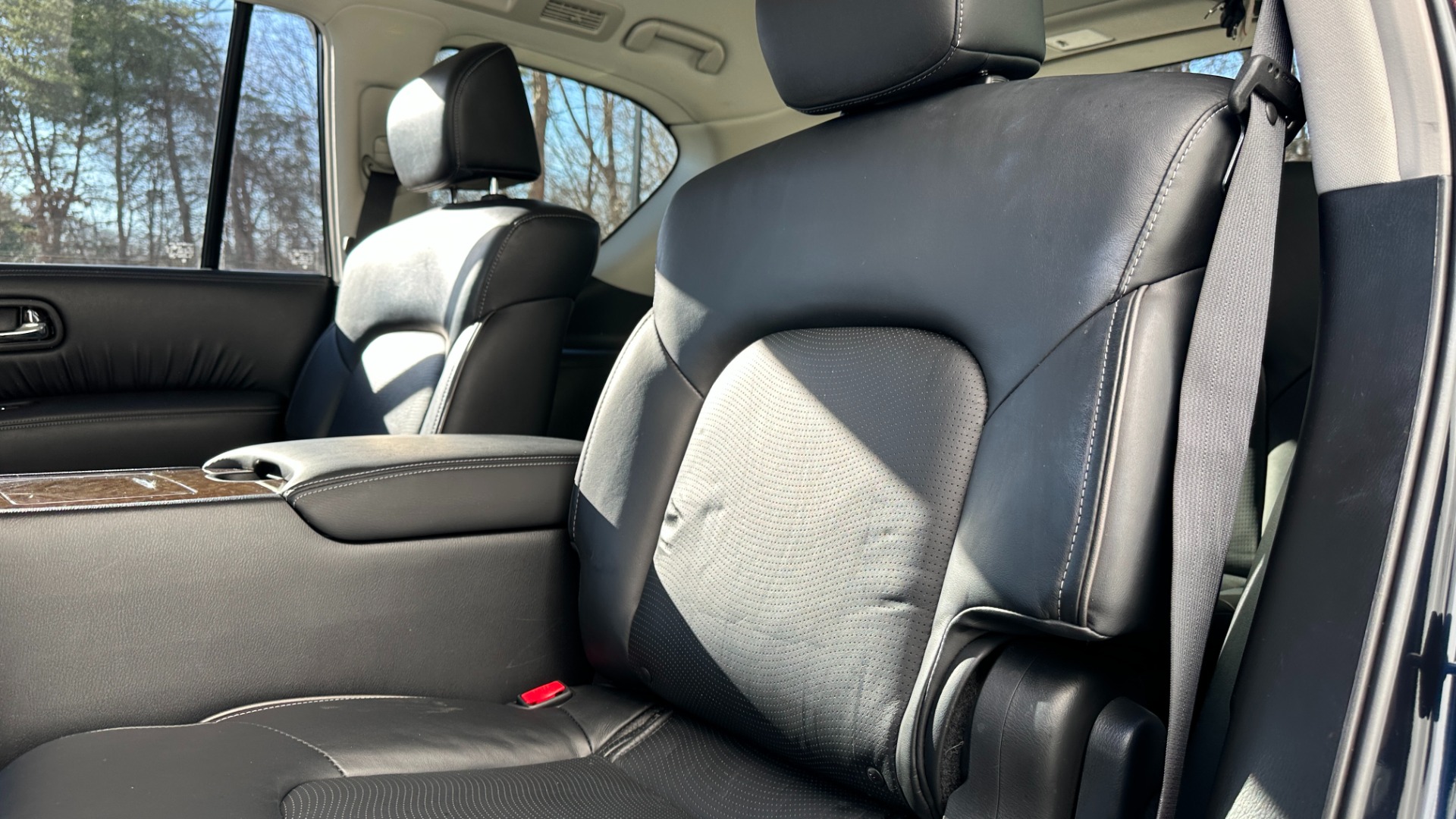 Used 2016 INFINITI QX80 LIMITED / 22IN WHEELS / THEATER PACKAGE / DRIVER ASSISTANCE / V8 / 4WD for sale $33,995 at Formula Imports in Charlotte NC 28227 29