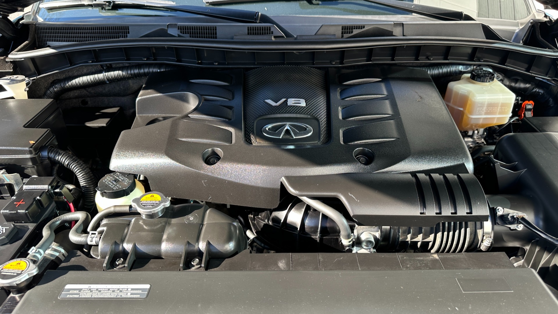 Used 2016 INFINITI QX80 LIMITED / 22IN WHEELS / THEATER PACKAGE / DRIVER ASSISTANCE / V8 / 4WD for sale $33,995 at Formula Imports in Charlotte NC 28227 50