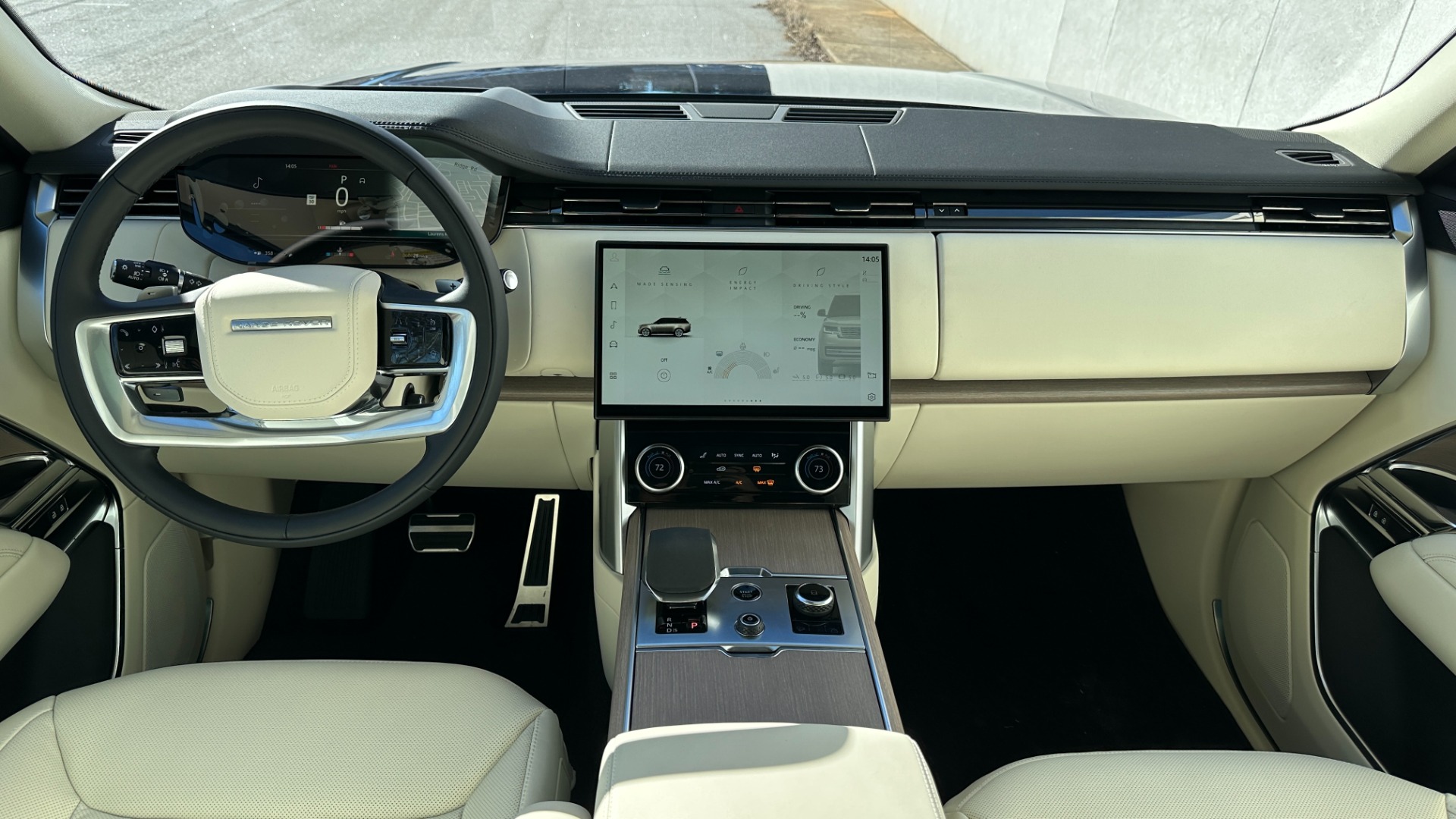 Used 2023 Land Rover Range Rover SE / SWB / P530 / PREMIUM / TECHNOLOGY / ADVANCED TOW for sale Sold at Formula Imports in Charlotte NC 28227 23